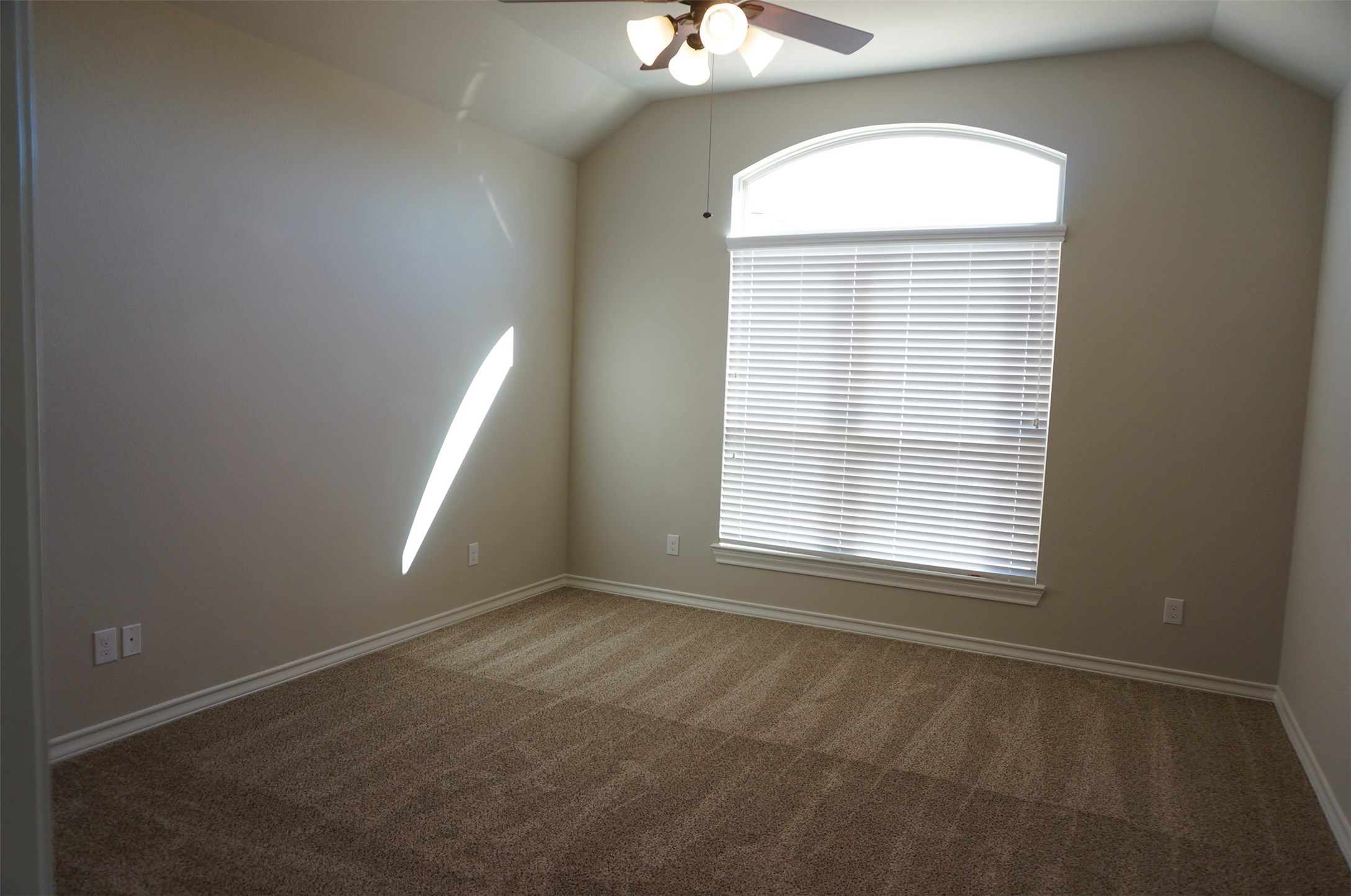 3539 Christopher Dr Drive Property Photo 8