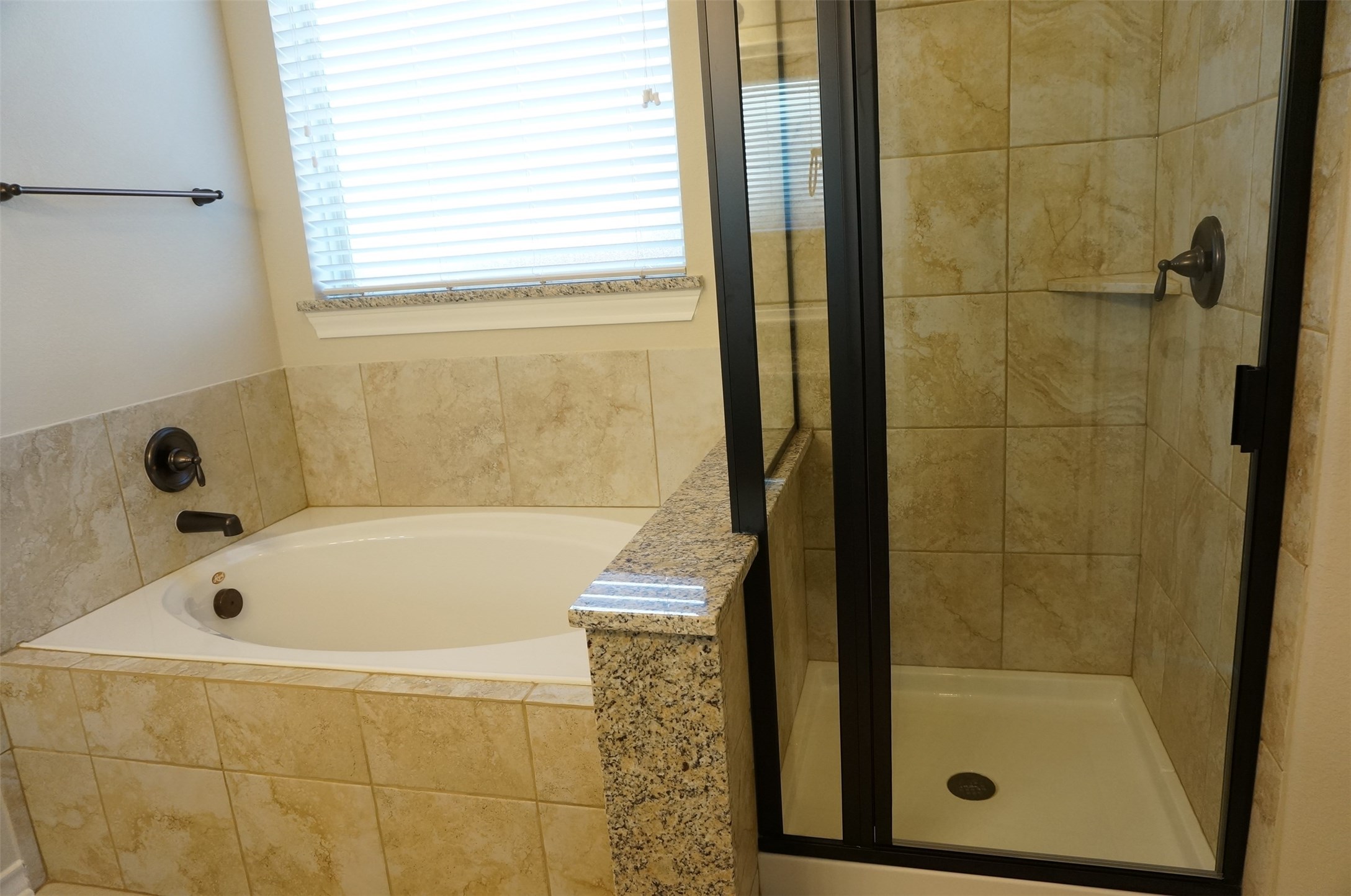 3539 Christopher Dr Drive Property Photo 10