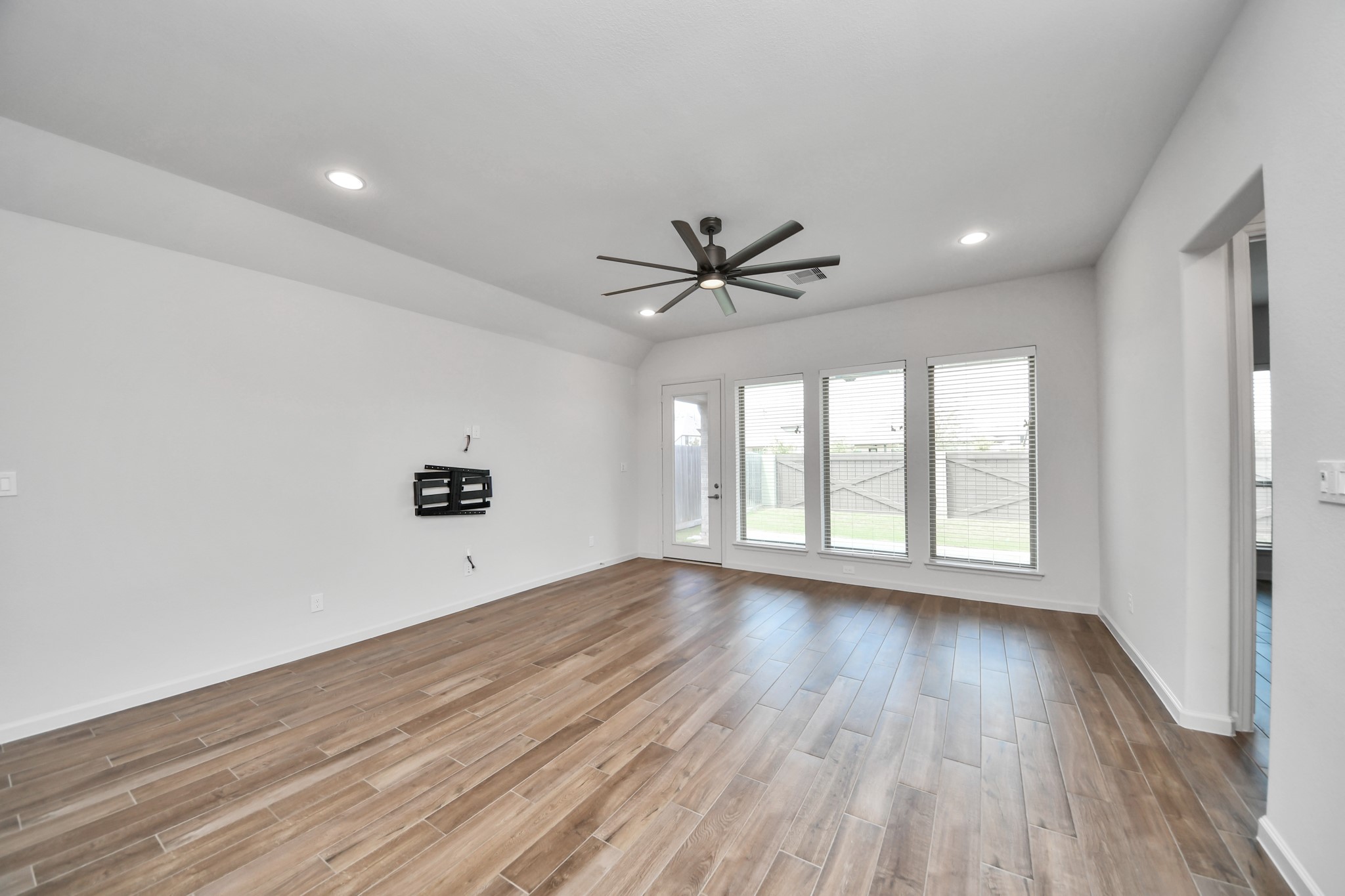 206 Ginger Street Property Photo 17