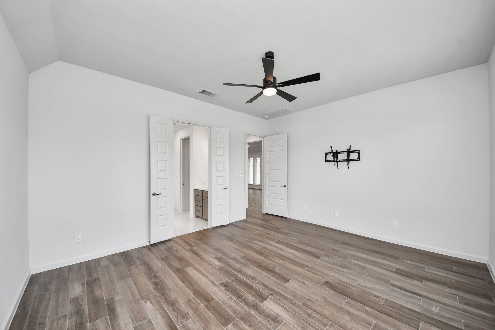 206 Ginger Street Property Photo 22