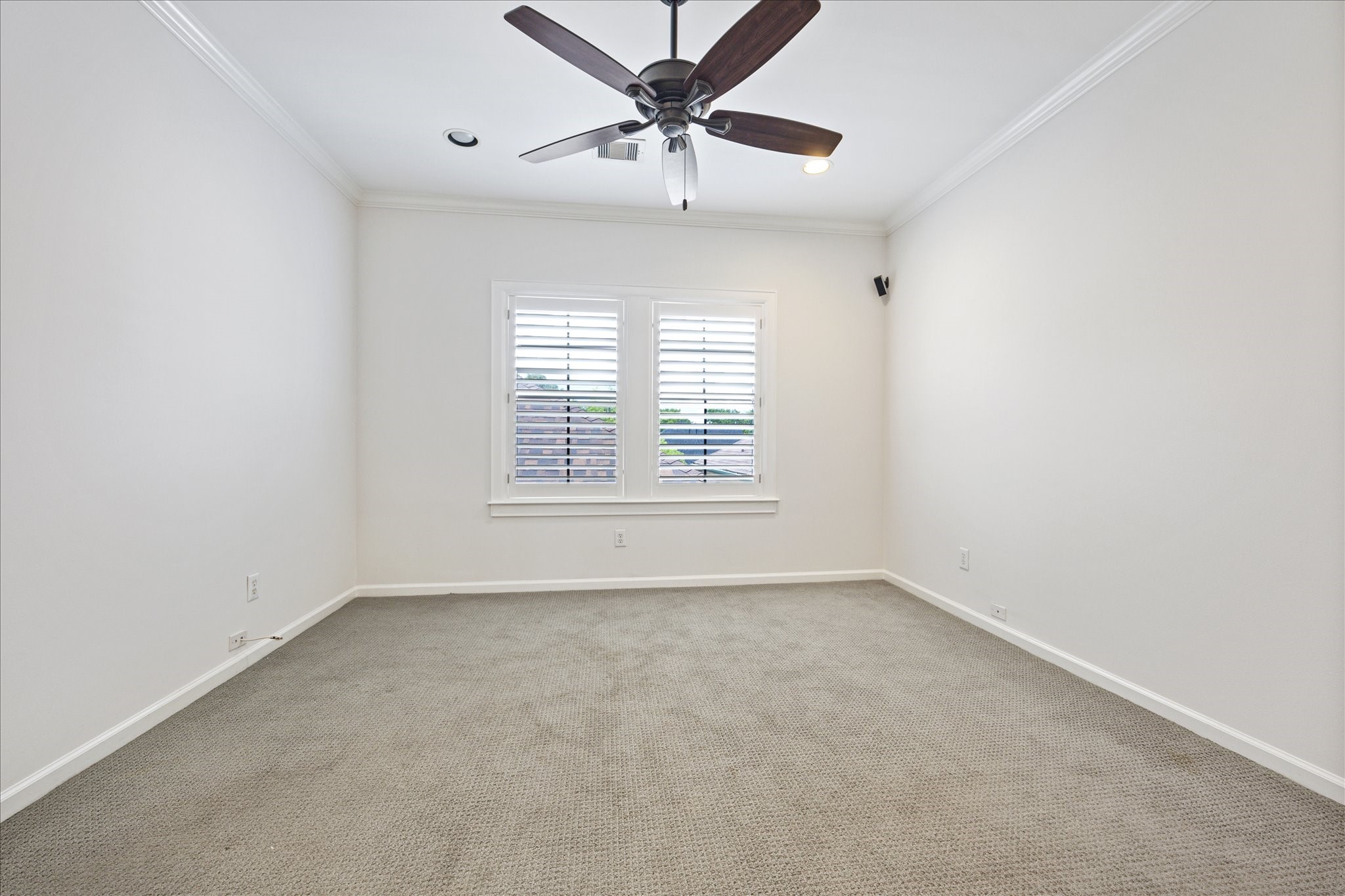 2215 Nantucket Drive C Property Photo 19