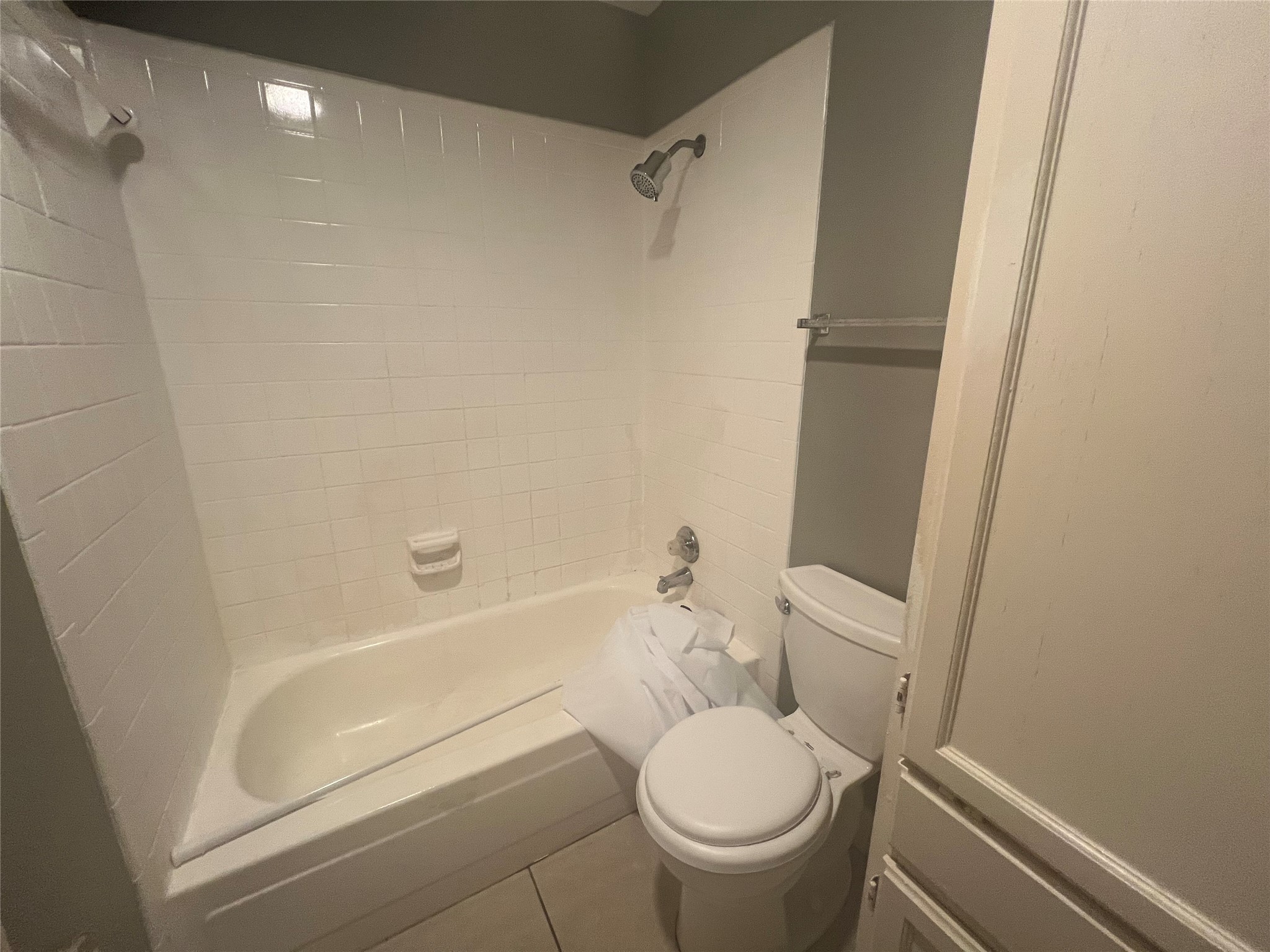 14600 Fonmeadow Drive 1000 Property Photo 16