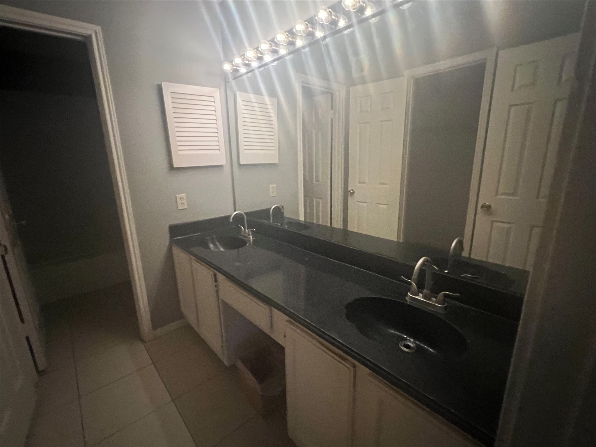 14600 Fonmeadow Drive 1000 Property Photo 19