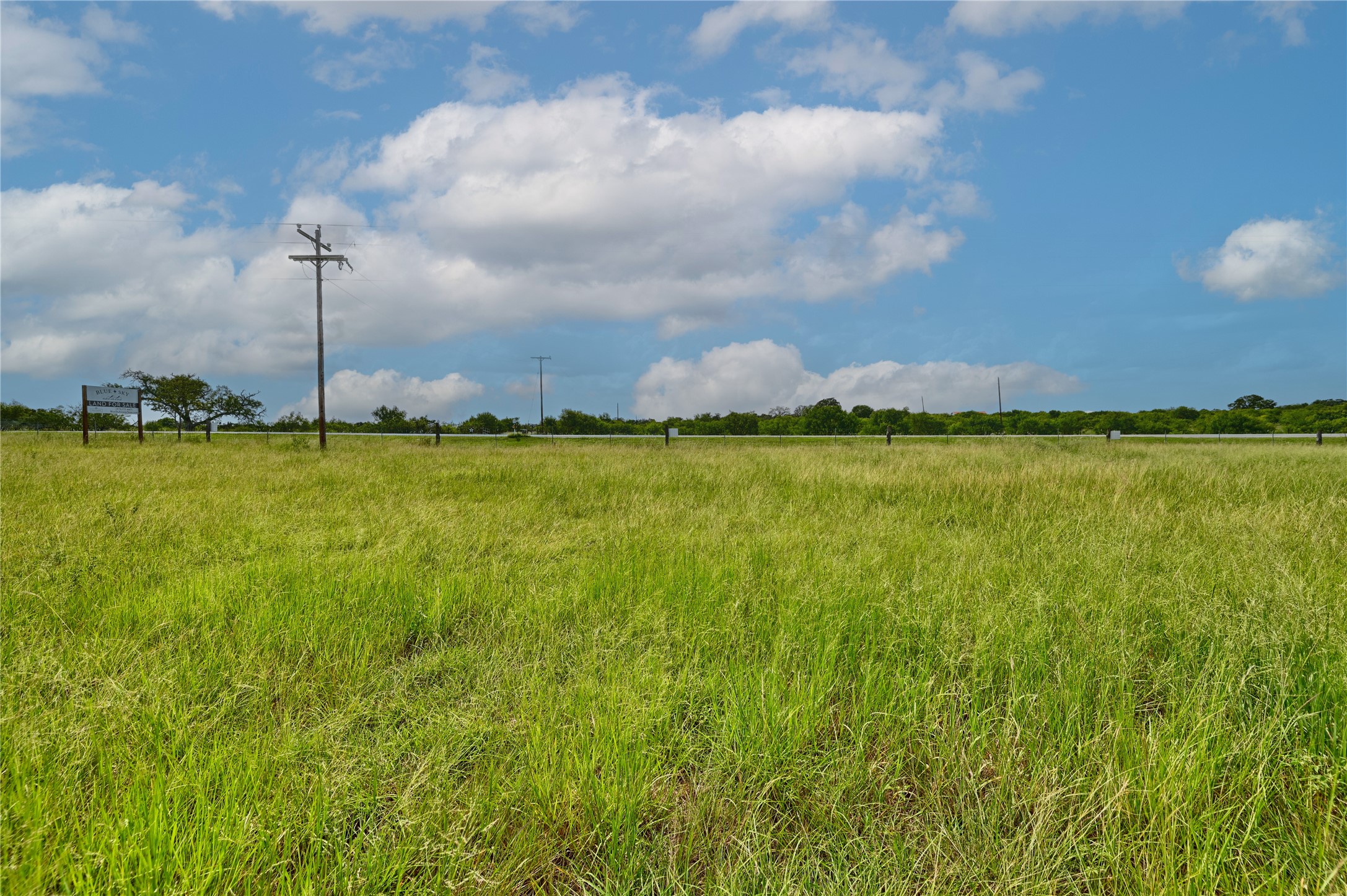 106 Sunny Day Dr Property Photo 6