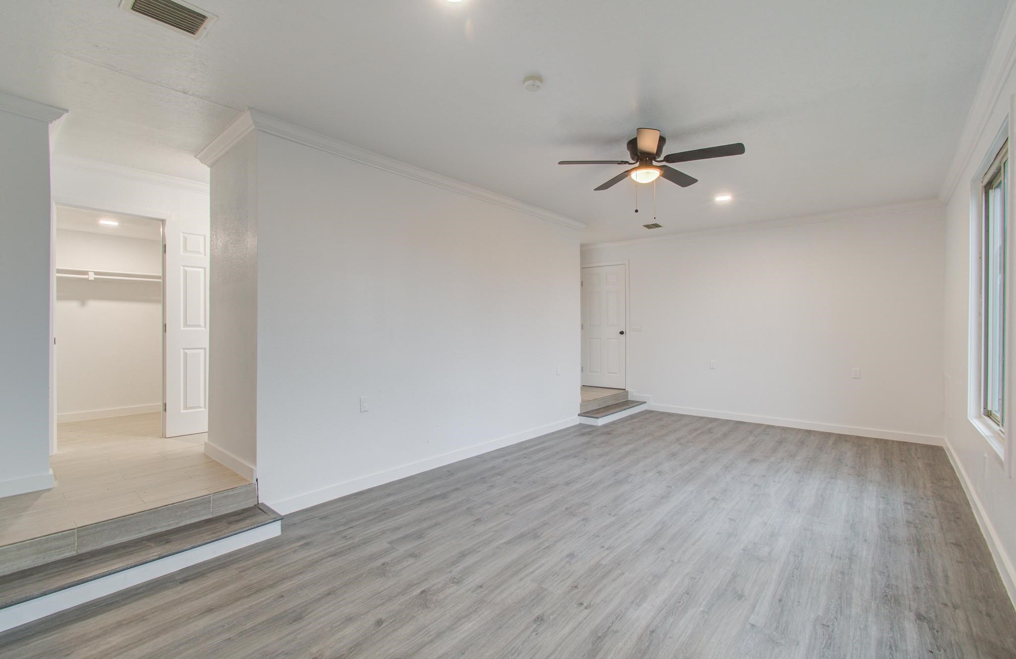 417 Brook Hollow Drive Property Photo 13