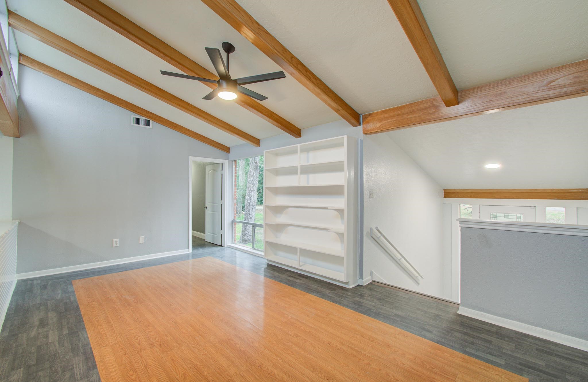 417 Brook Hollow Drive Property Photo 18