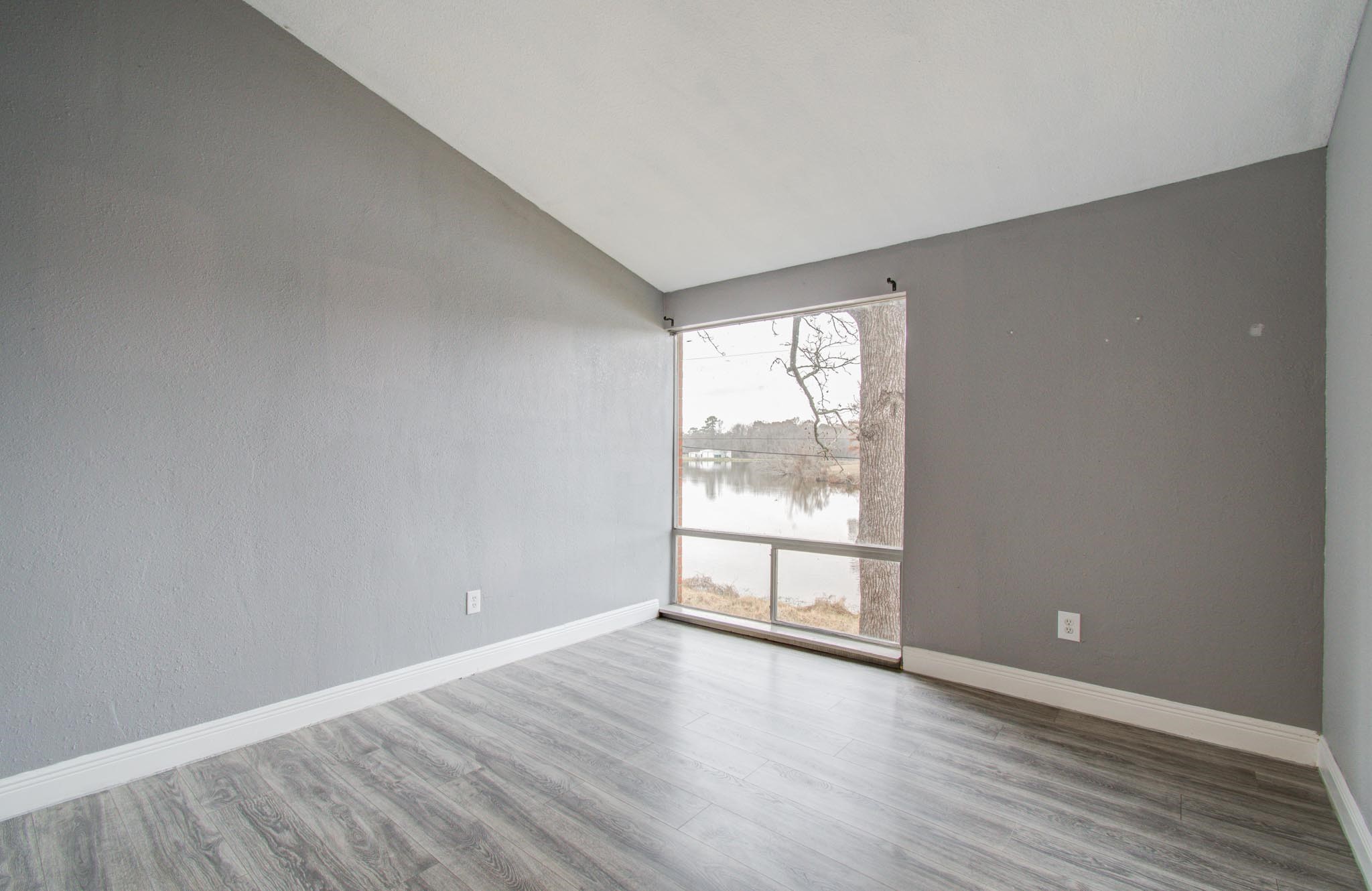 417 Brook Hollow Drive Property Photo 21