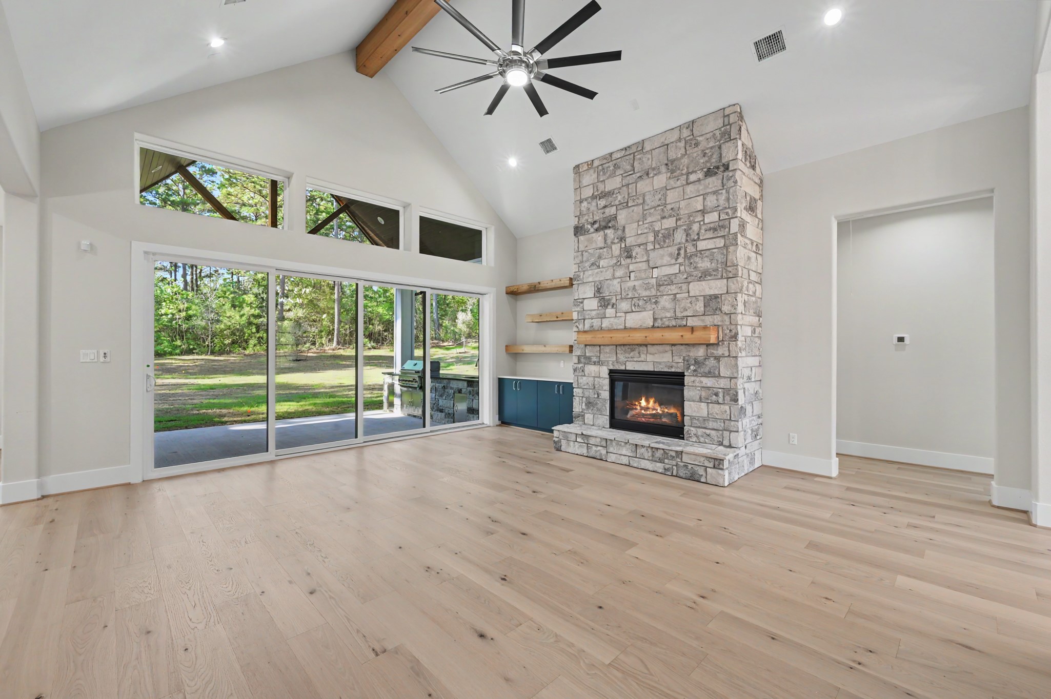 8958 Cedar Meadow Lane Property Photo 8