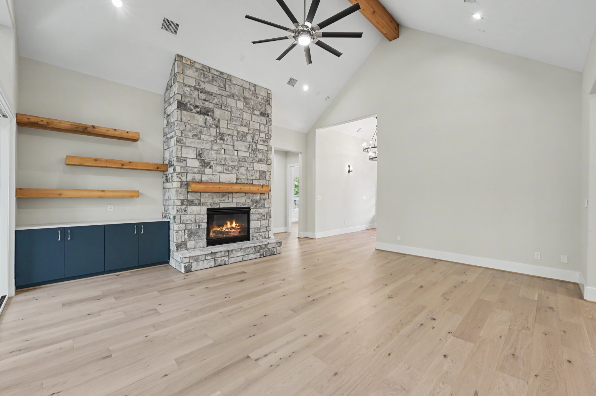 8958 Cedar Meadow Lane Property Photo 9