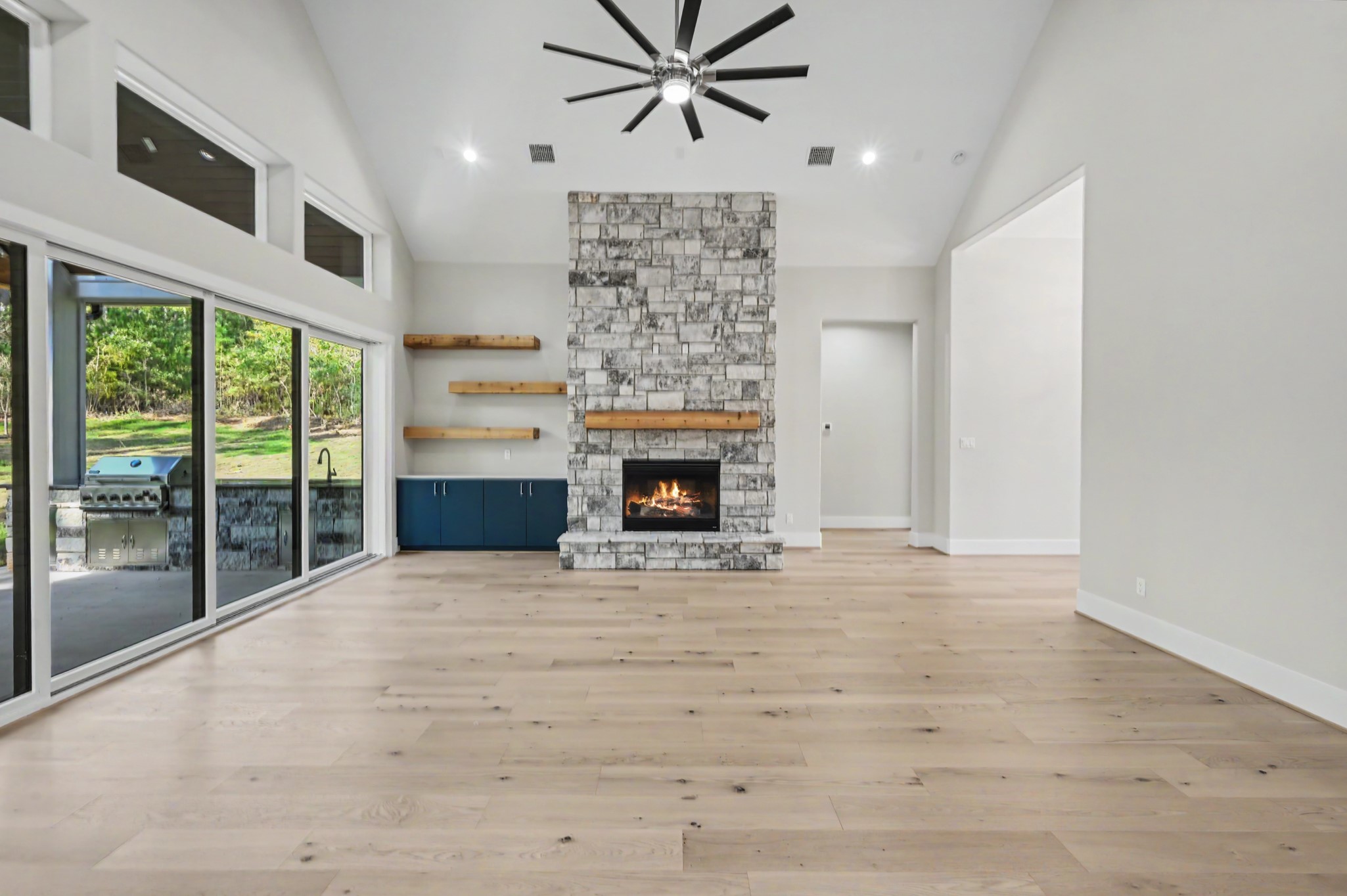 8958 Cedar Meadow Lane Property Photo 10