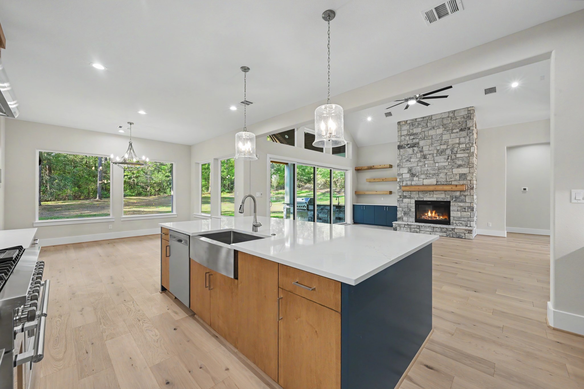 8958 Cedar Meadow Lane Property Photo 14