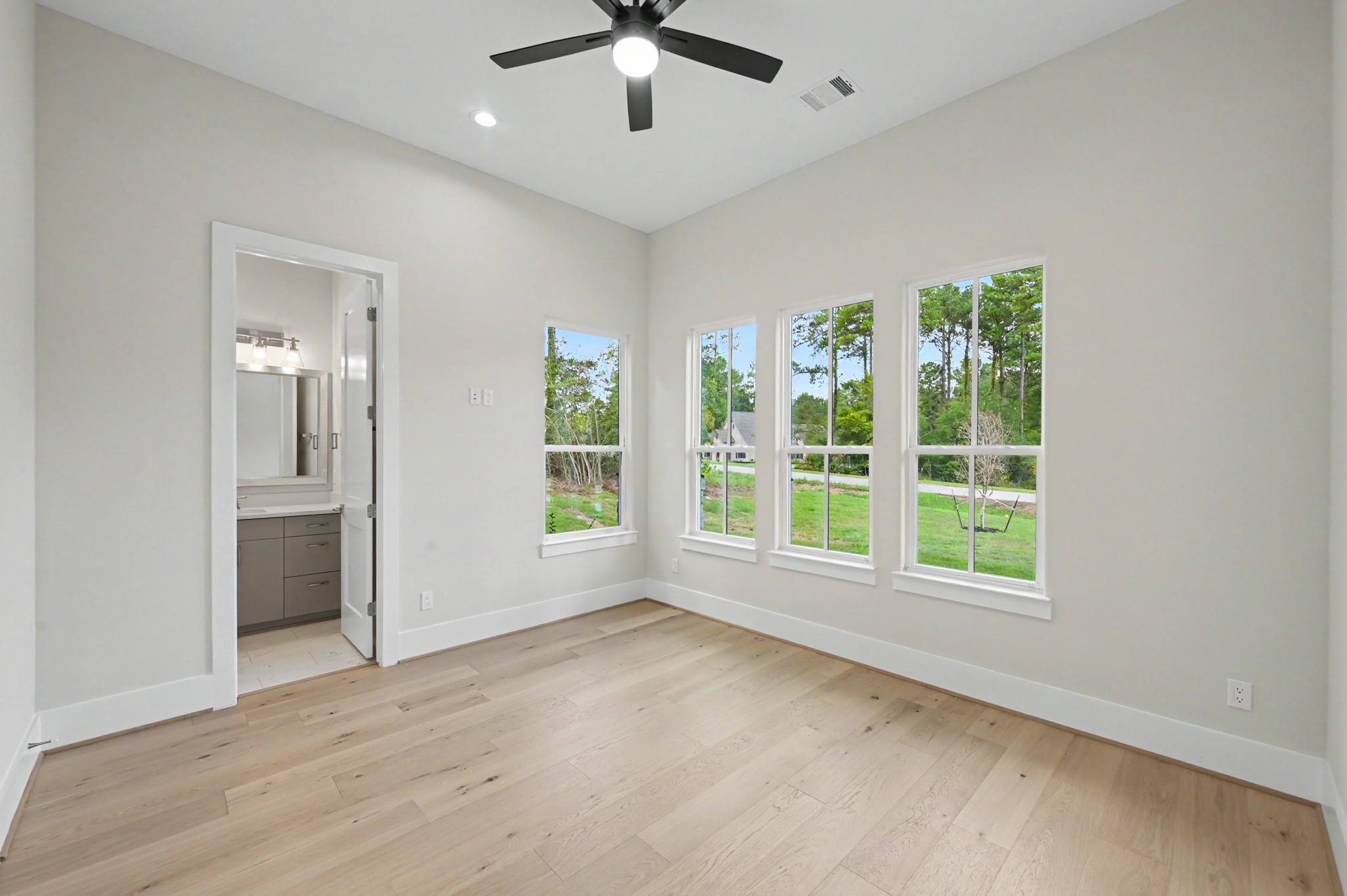 8958 Cedar Meadow Lane Property Photo 27