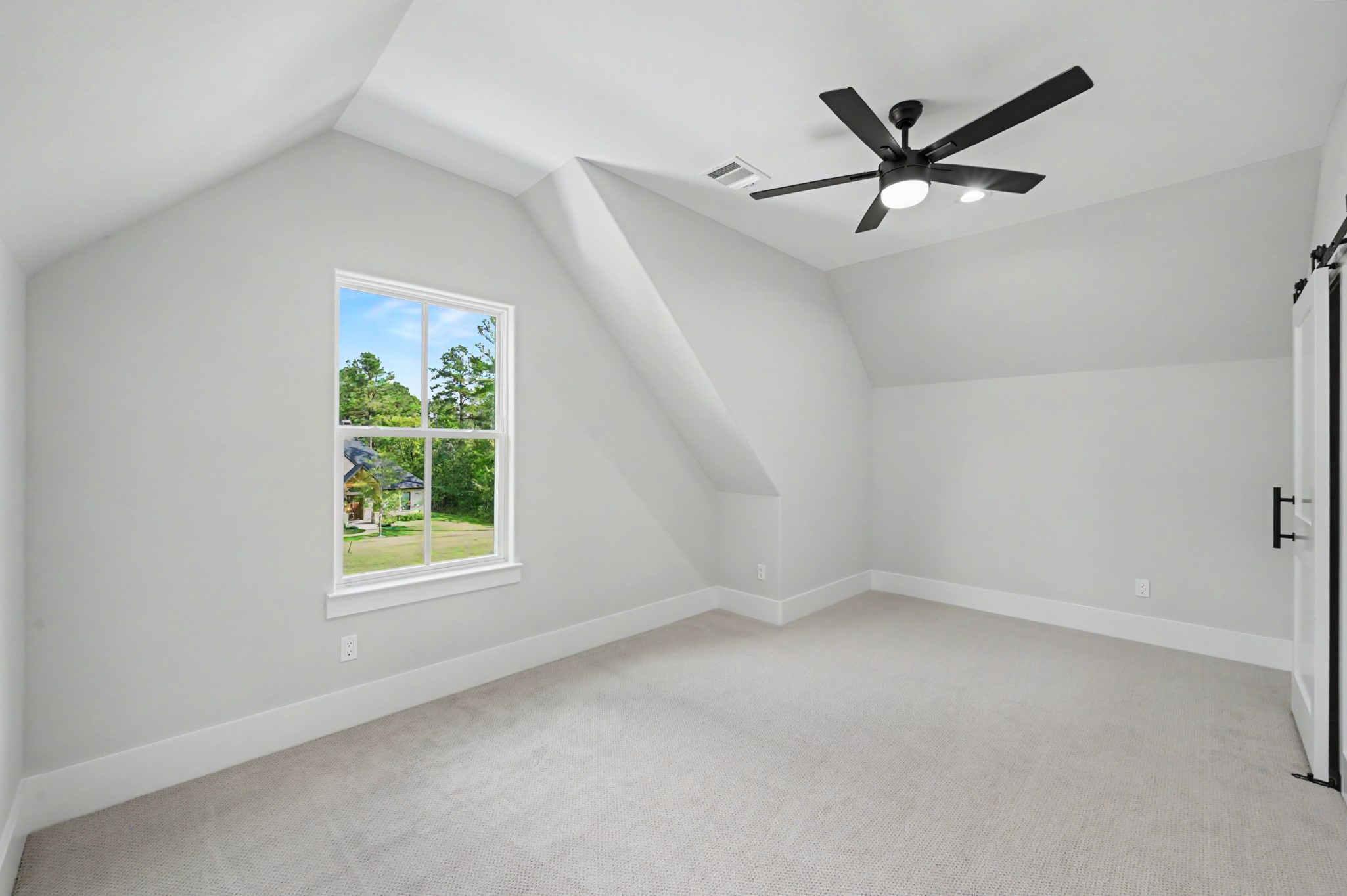 8958 Cedar Meadow Lane Property Photo 33