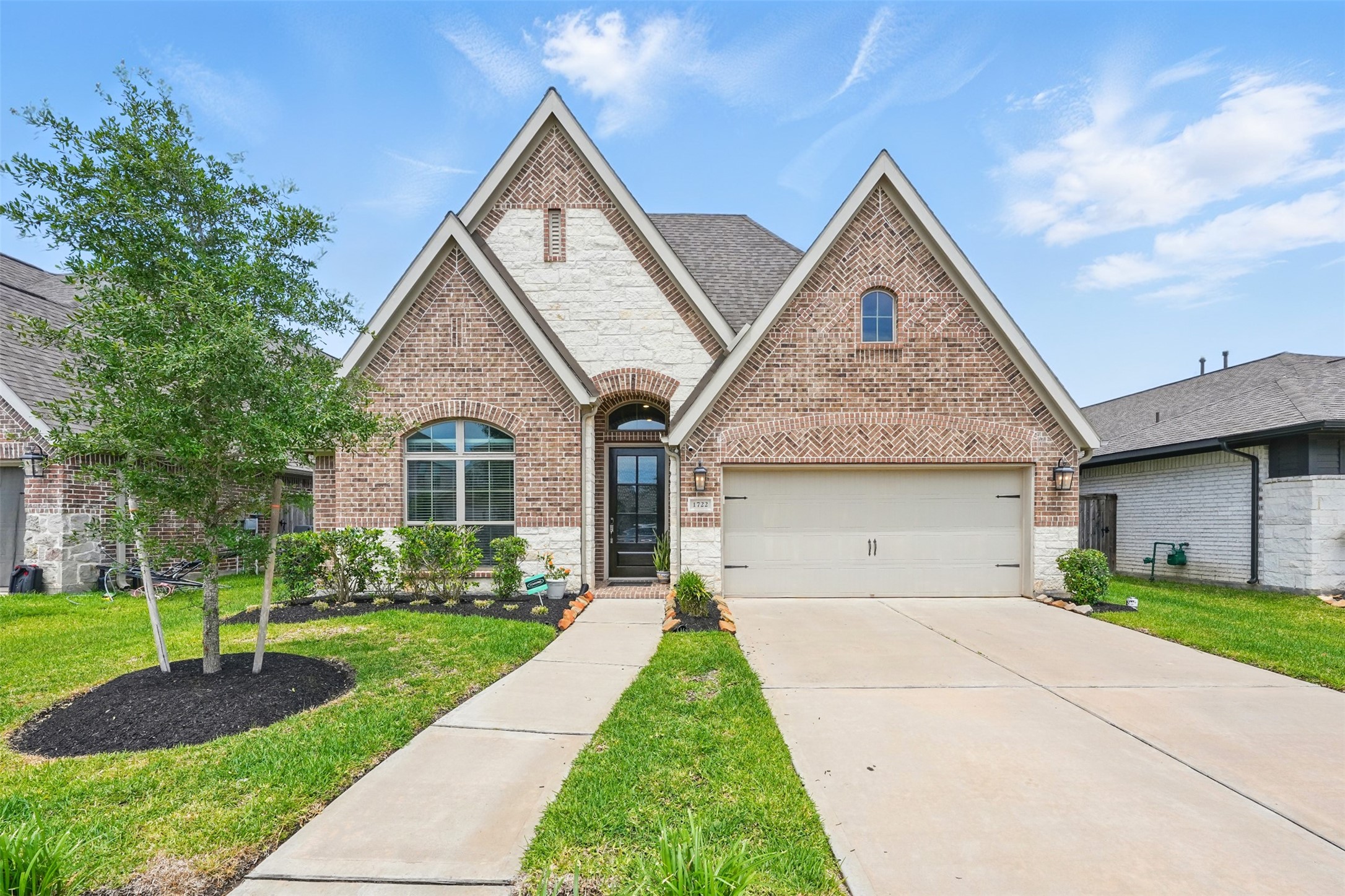 1722 Country Air Lane Property Photo 1