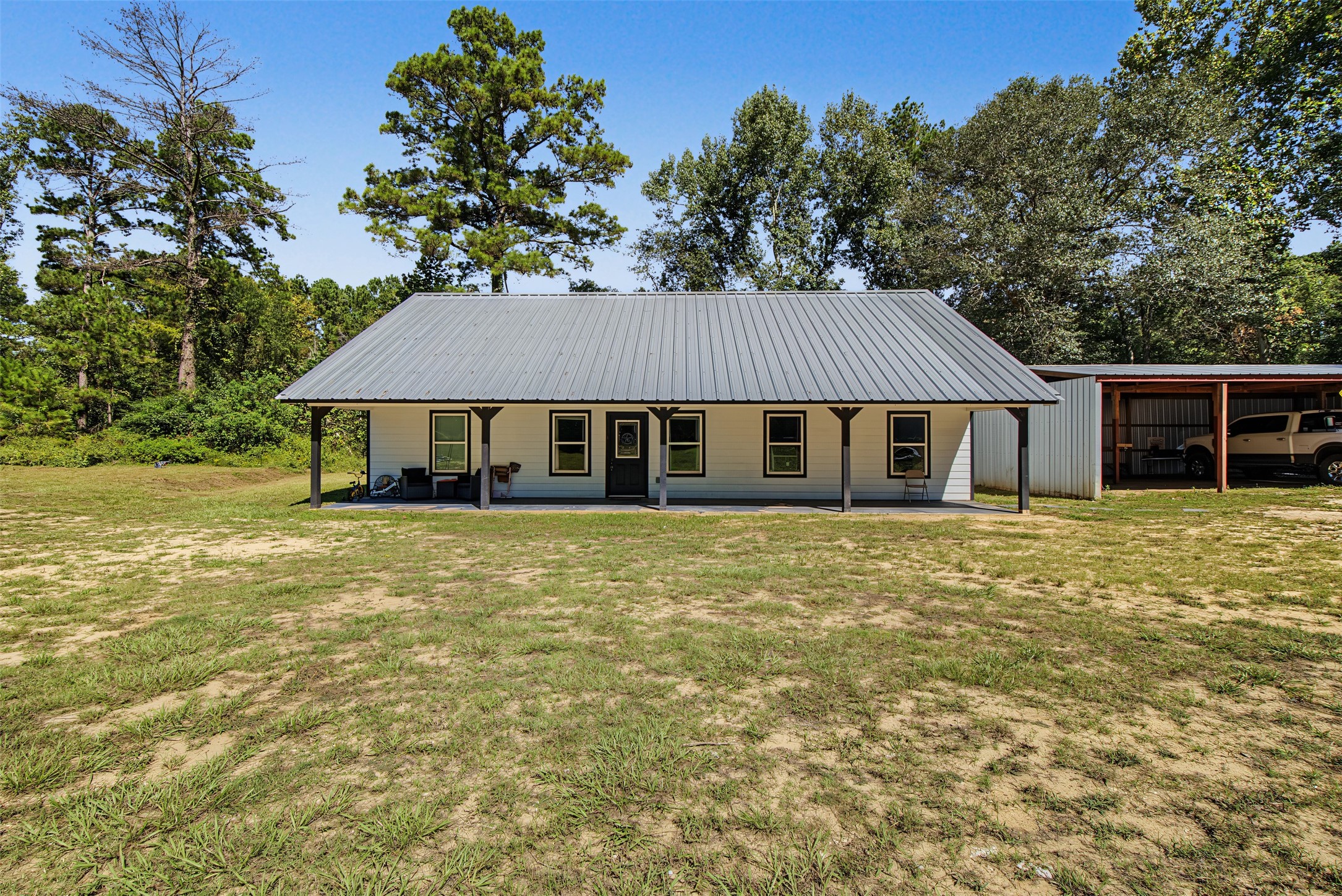 282 E Slumberlane Drive Property Photo 1