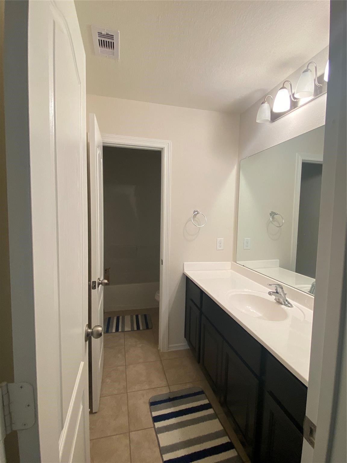 10106 Heatherstone Way Property Photo 16