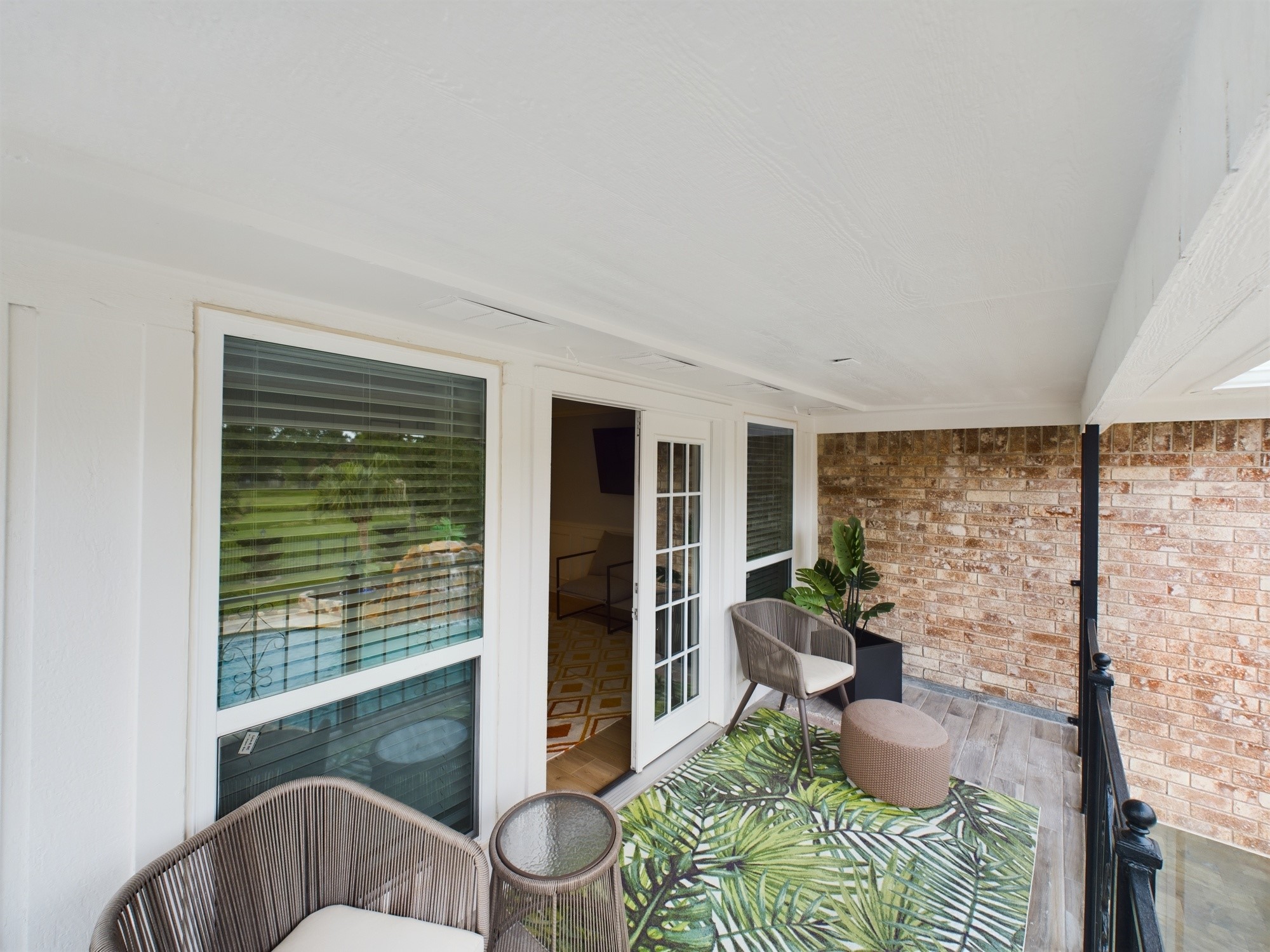 7702 Antoine Drive Property Photo 38