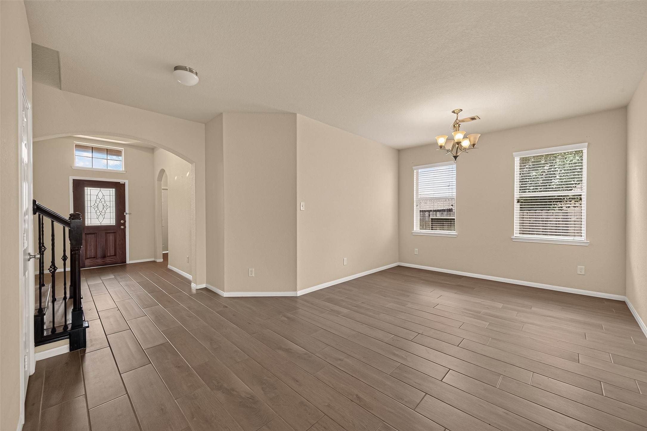 3327 Fairmont Hills Lane Property Photo 5