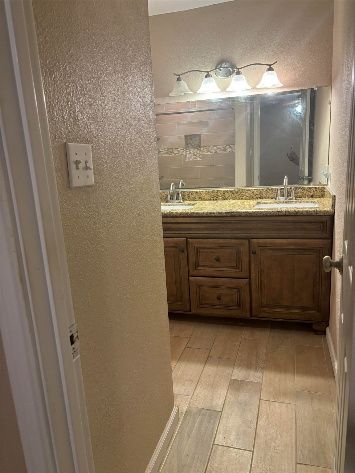 8920 Megan Drive Property Photo 12