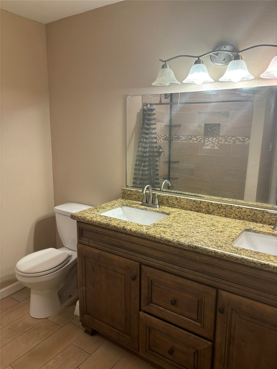8920 Megan Drive Property Photo 14