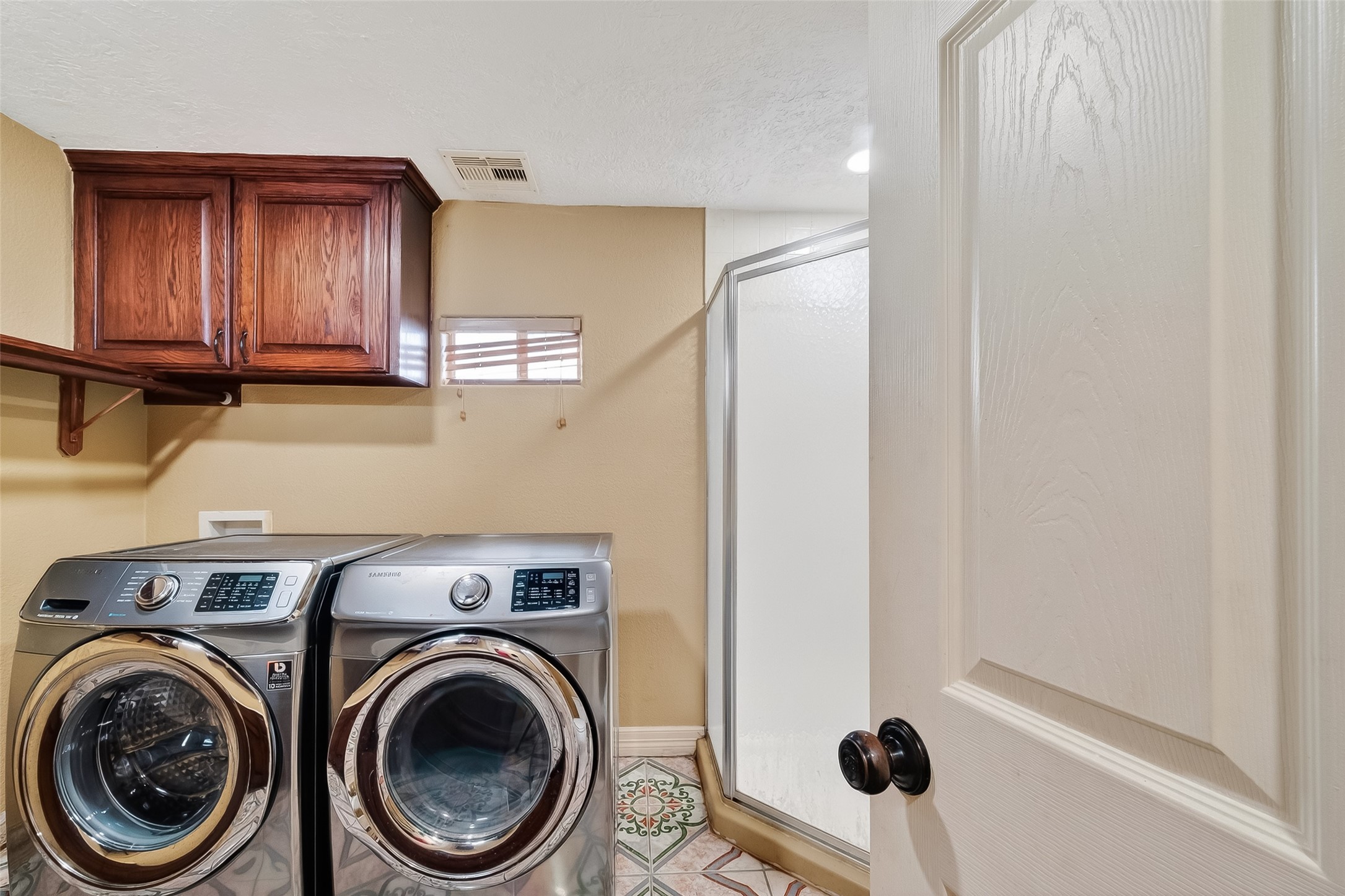 807 Ruth Street 805 807 Property Photo 13