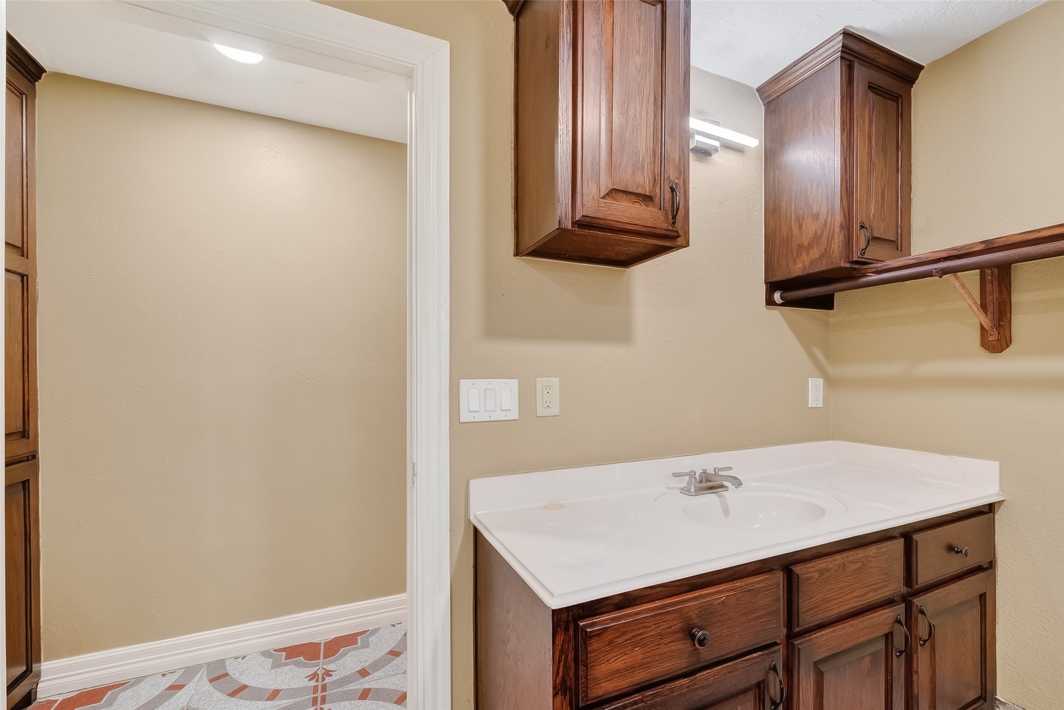 807 Ruth Street 805 807 Property Photo 27