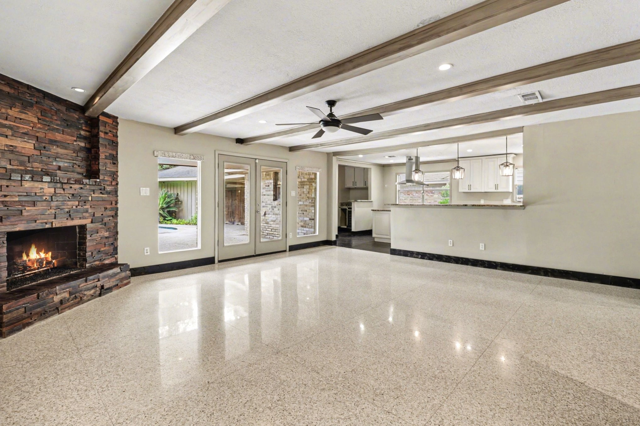 5251 Birdwood Road Property Photo 12