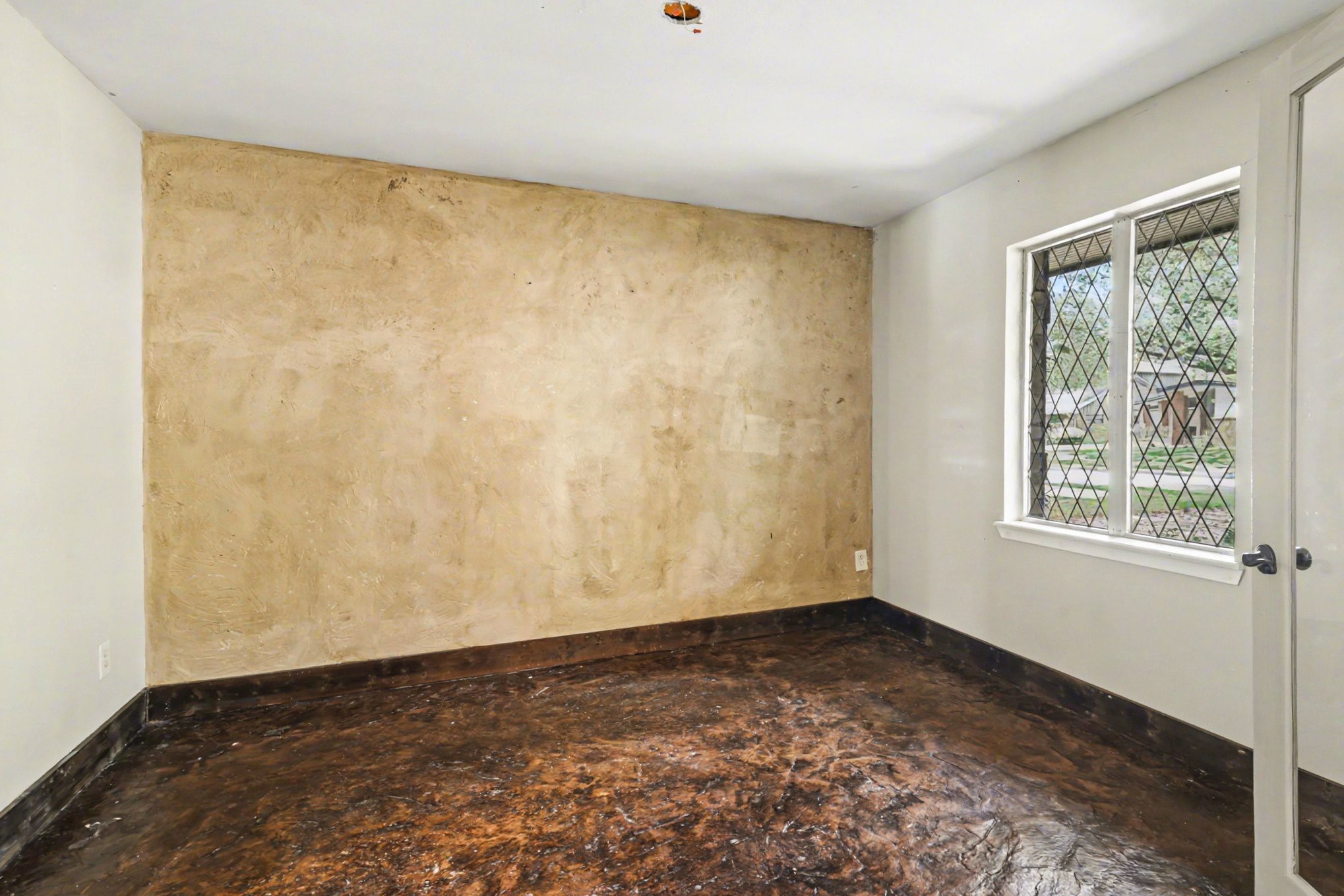 5251 Birdwood Road Property Photo 17
