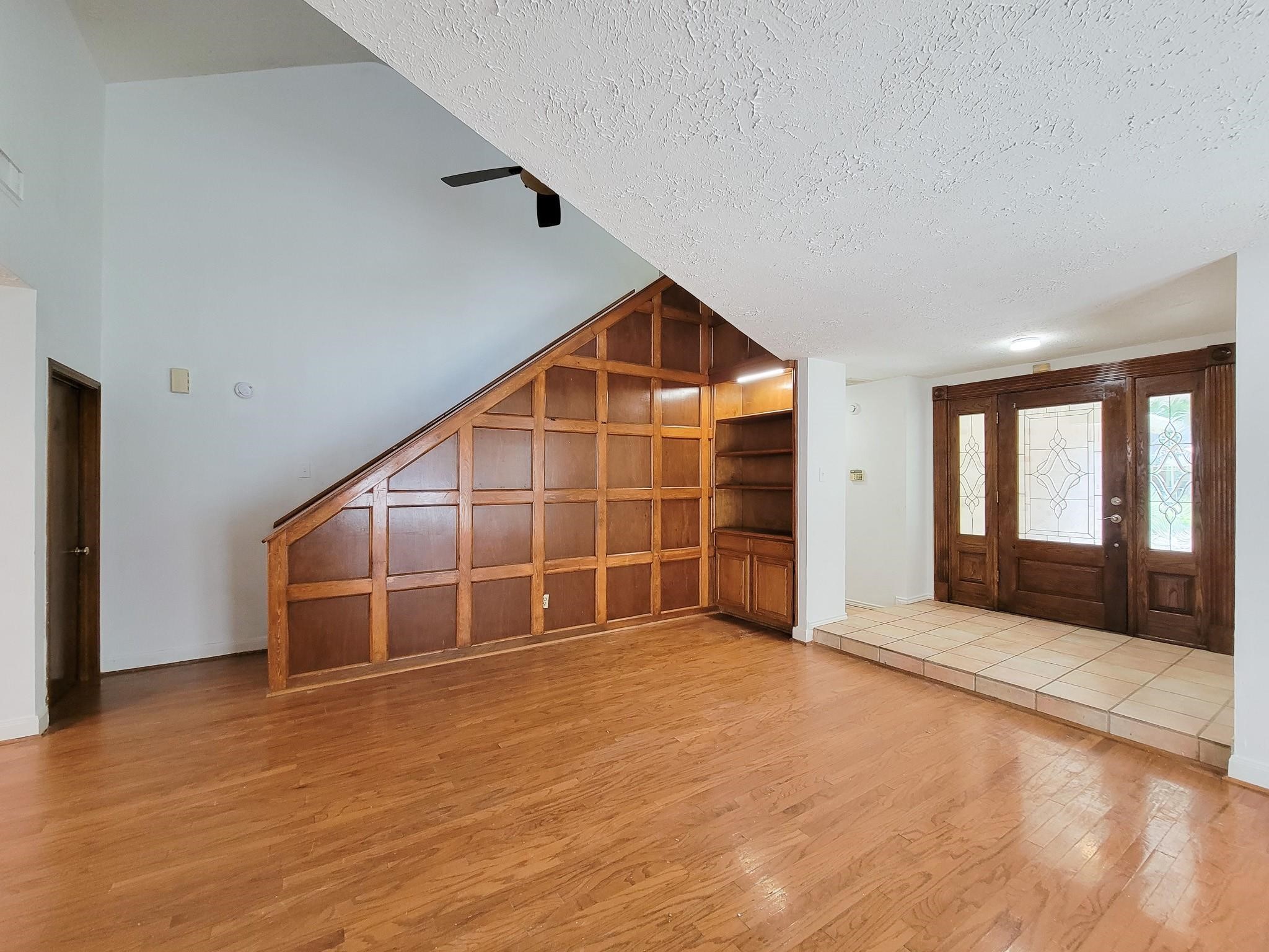 2030 Creek Valley Lane Property Photo 13