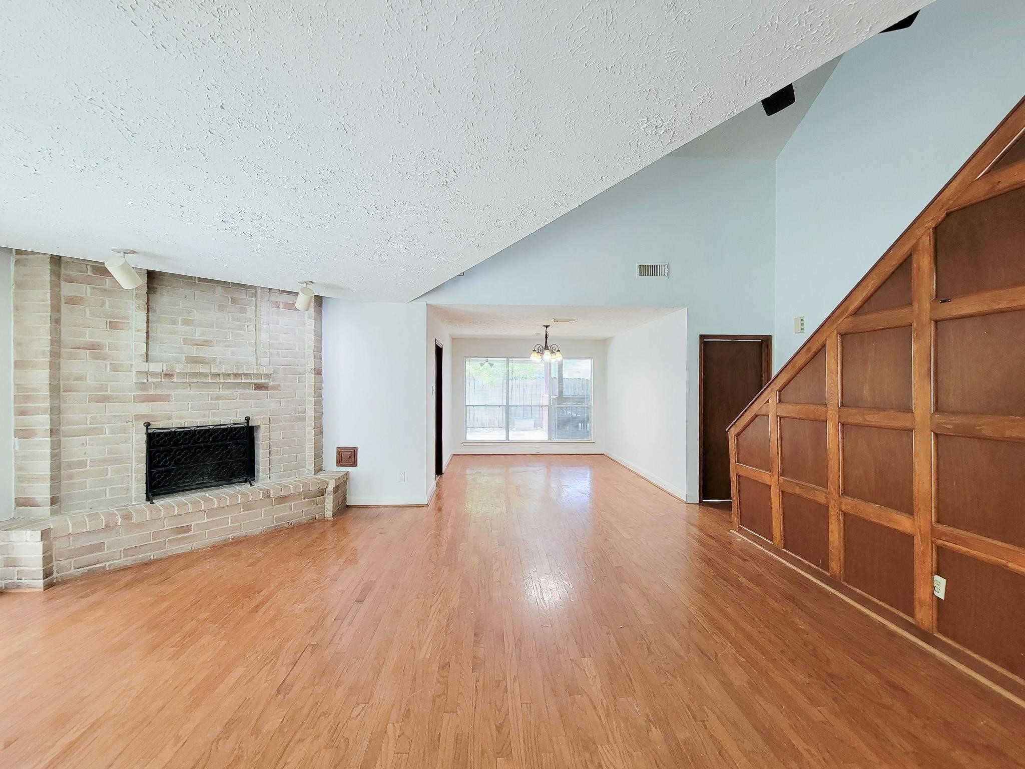 2030 Creek Valley Lane Property Photo 15