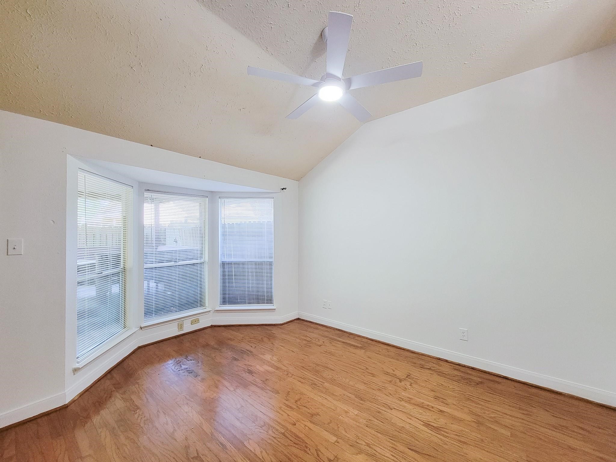2030 Creek Valley Lane Property Photo 25