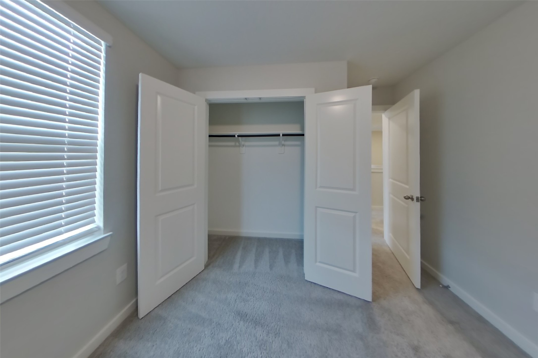 4908 San Fabiano Court Property Photo 10