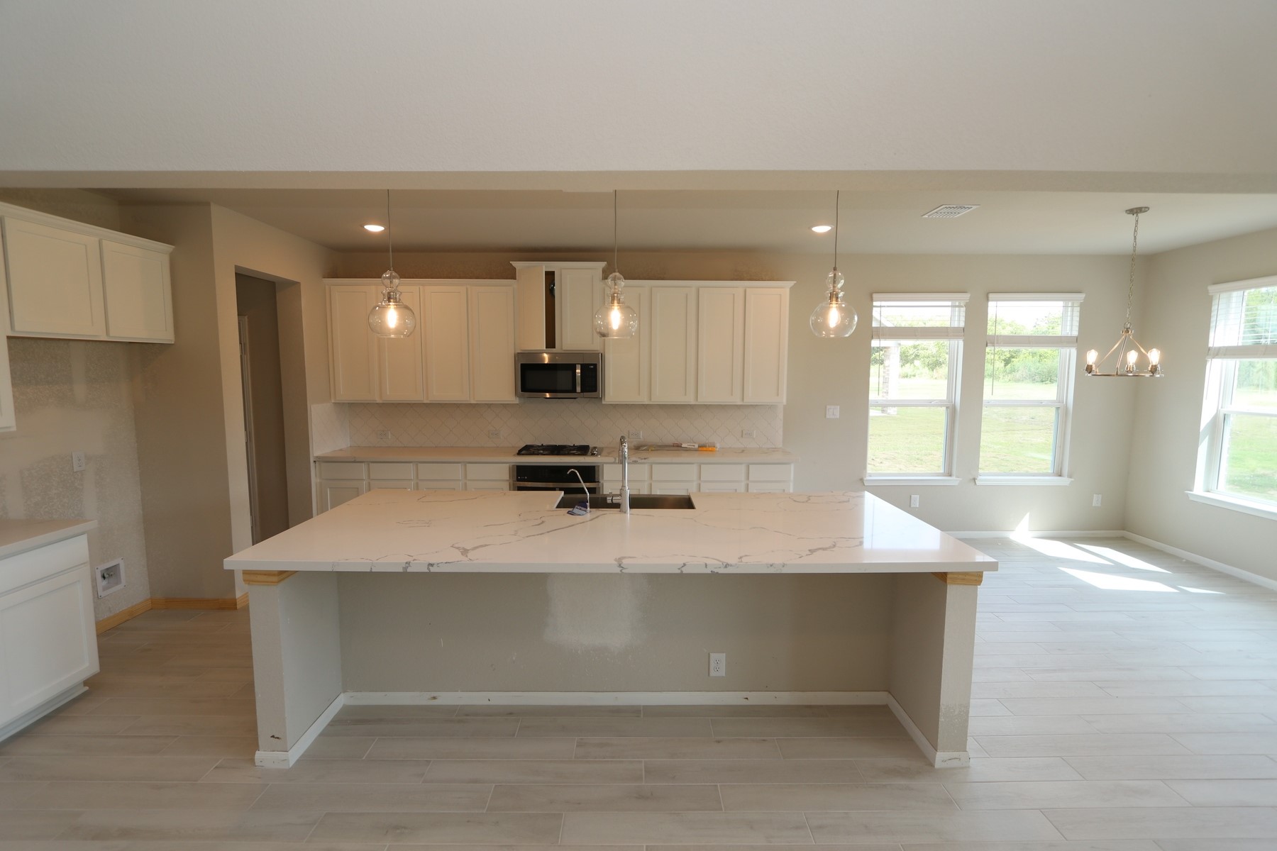 11027 Thompson Landing Property Photo 4