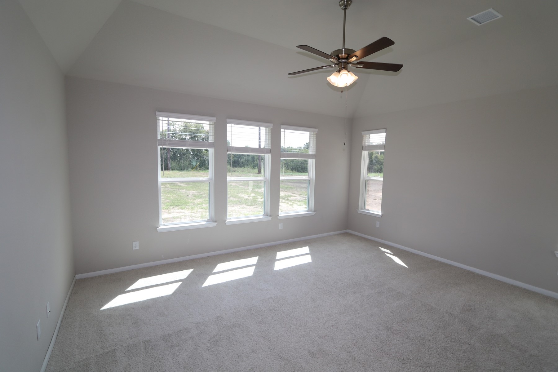 11027 Thompson Landing Property Photo 9