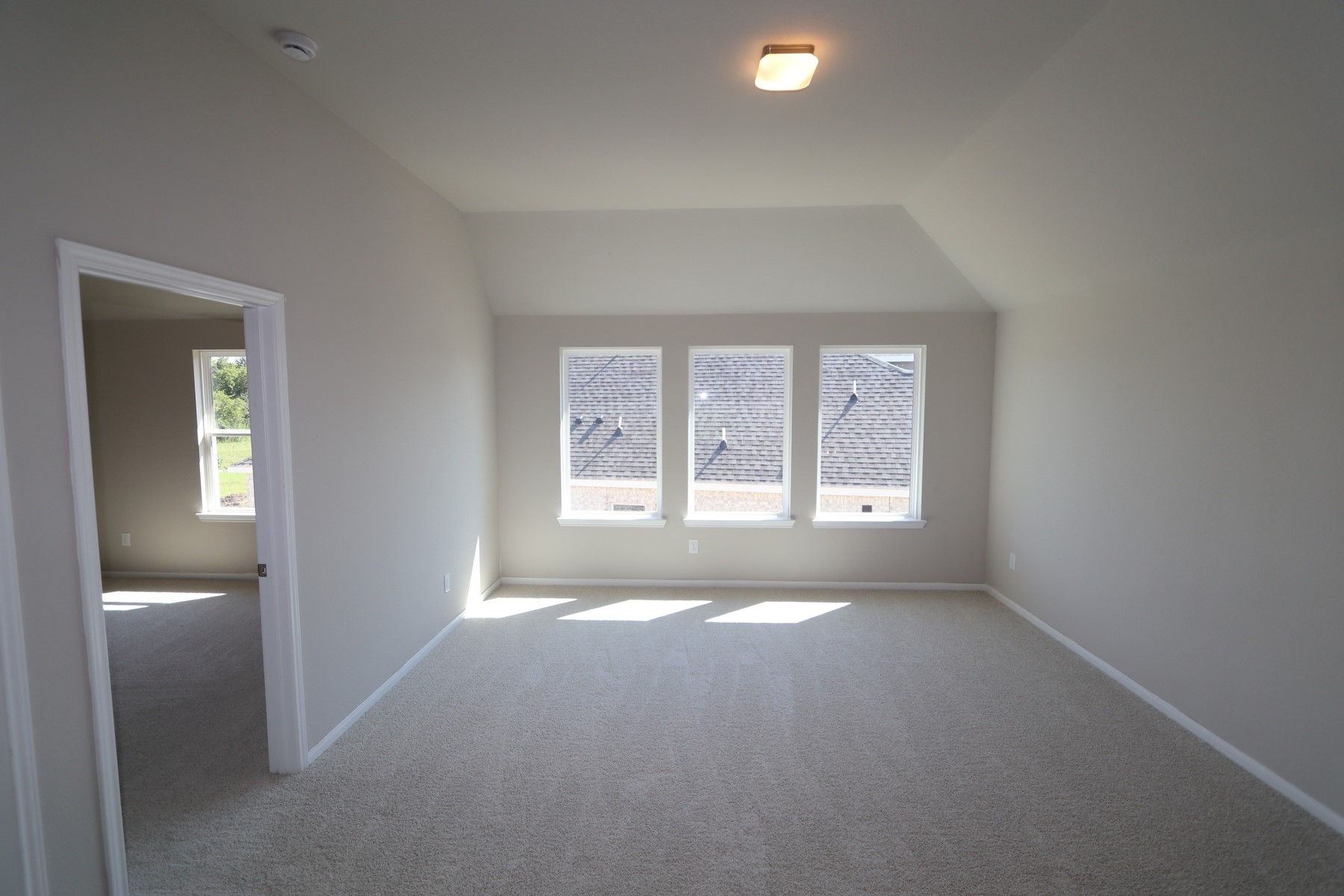 11027 Thompson Landing Property Photo 12