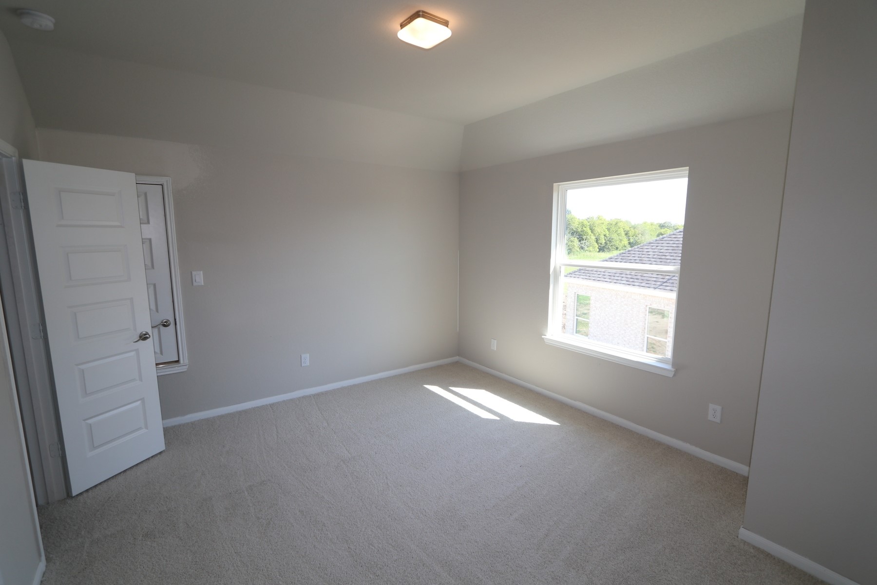 11027 Thompson Landing Property Photo 14