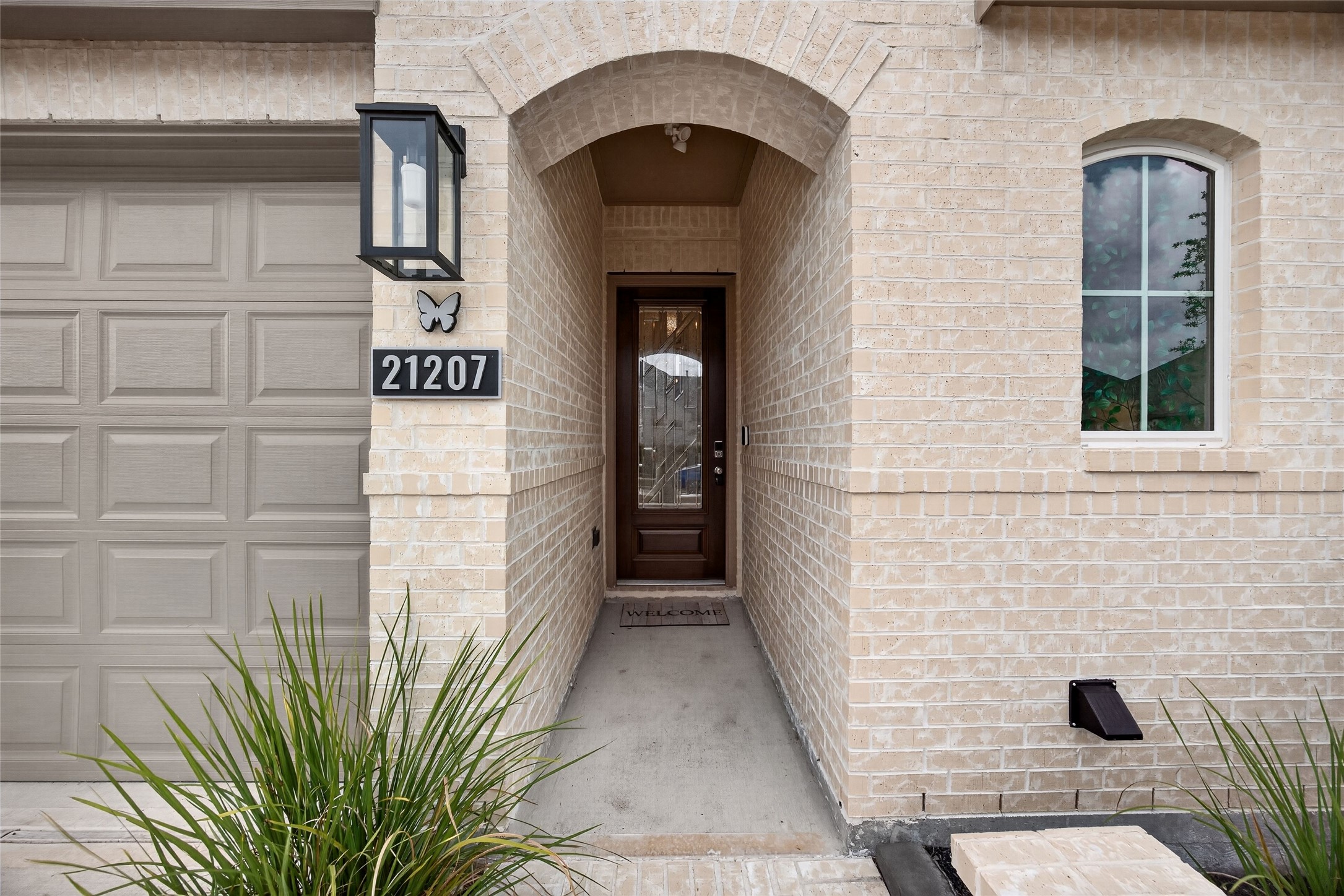 21207 Electric Light Trail Property Photo 6