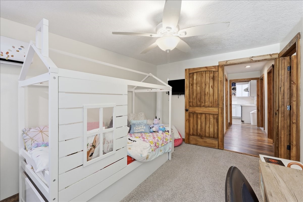 572 Spur 165 Property Photo 25