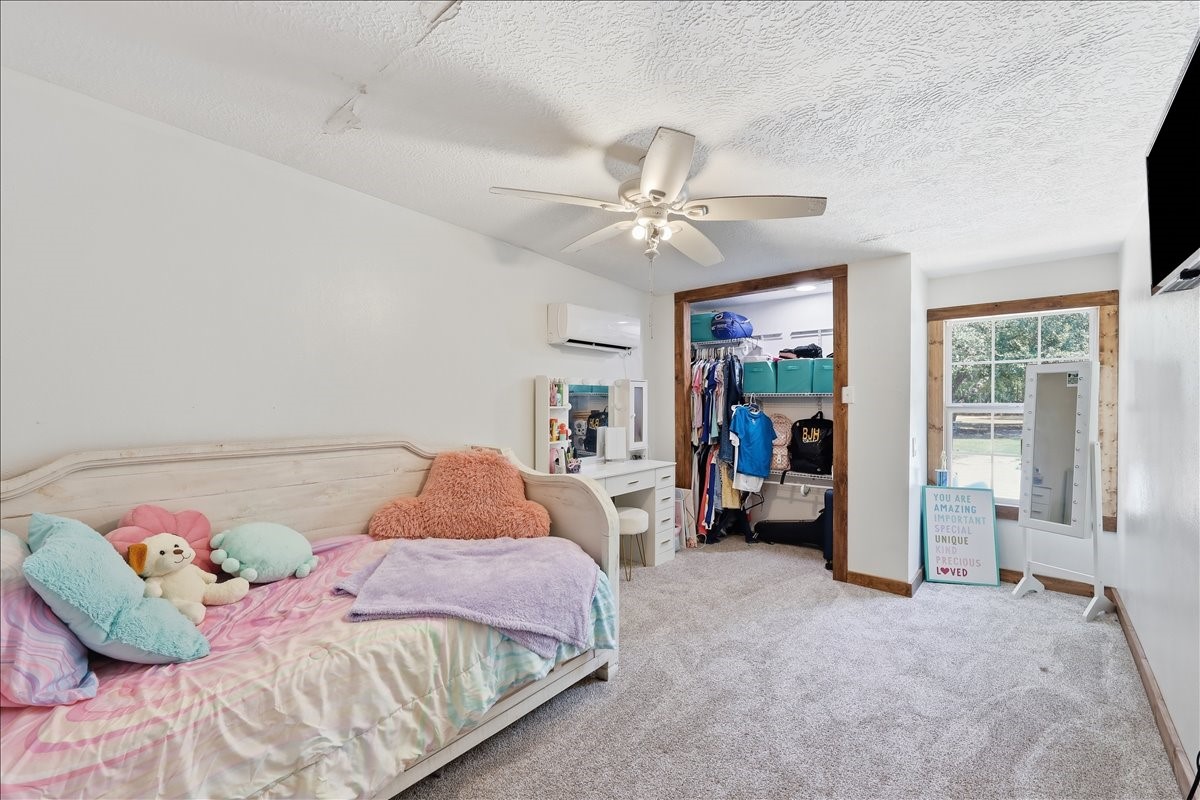 572 Spur 165 Property Photo 26