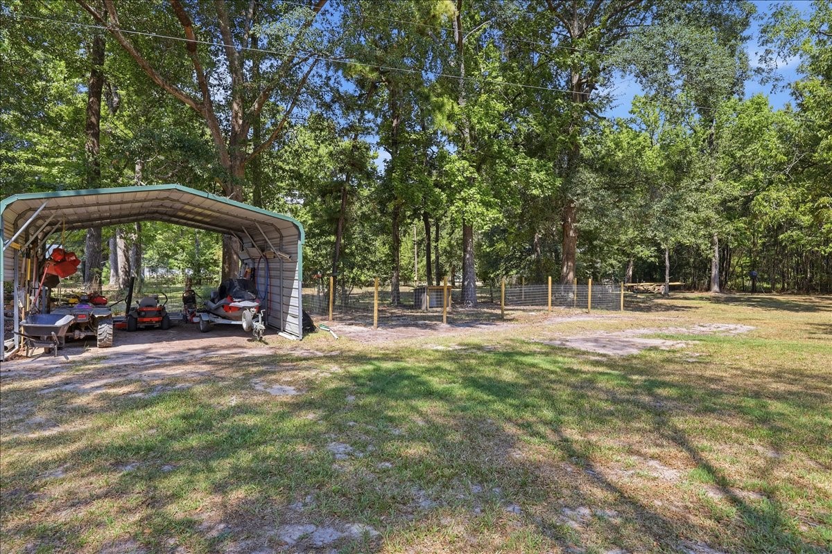 572 Spur 165 Property Photo 37