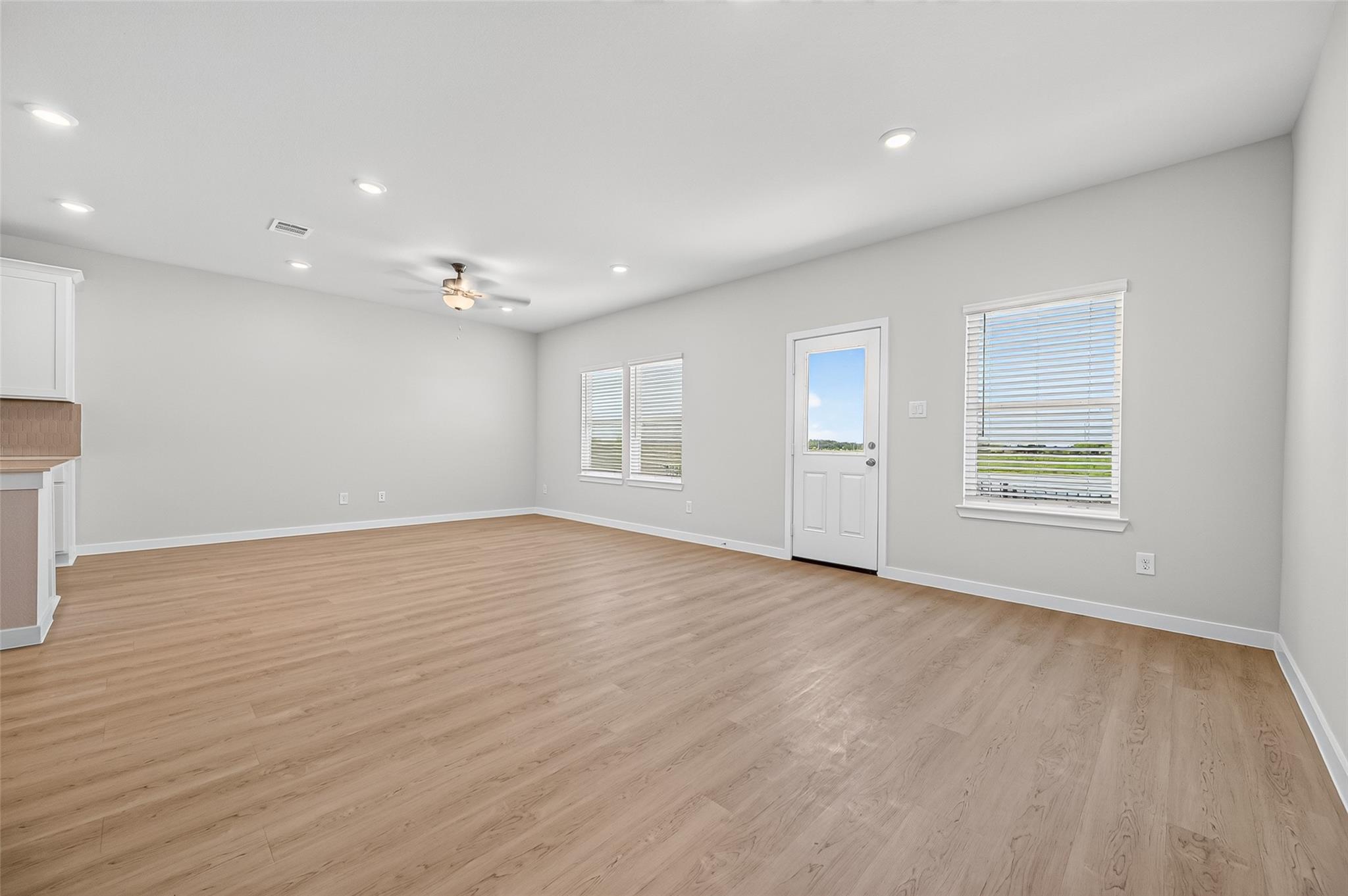 26134 Venus Trap Trail Property Photo 20