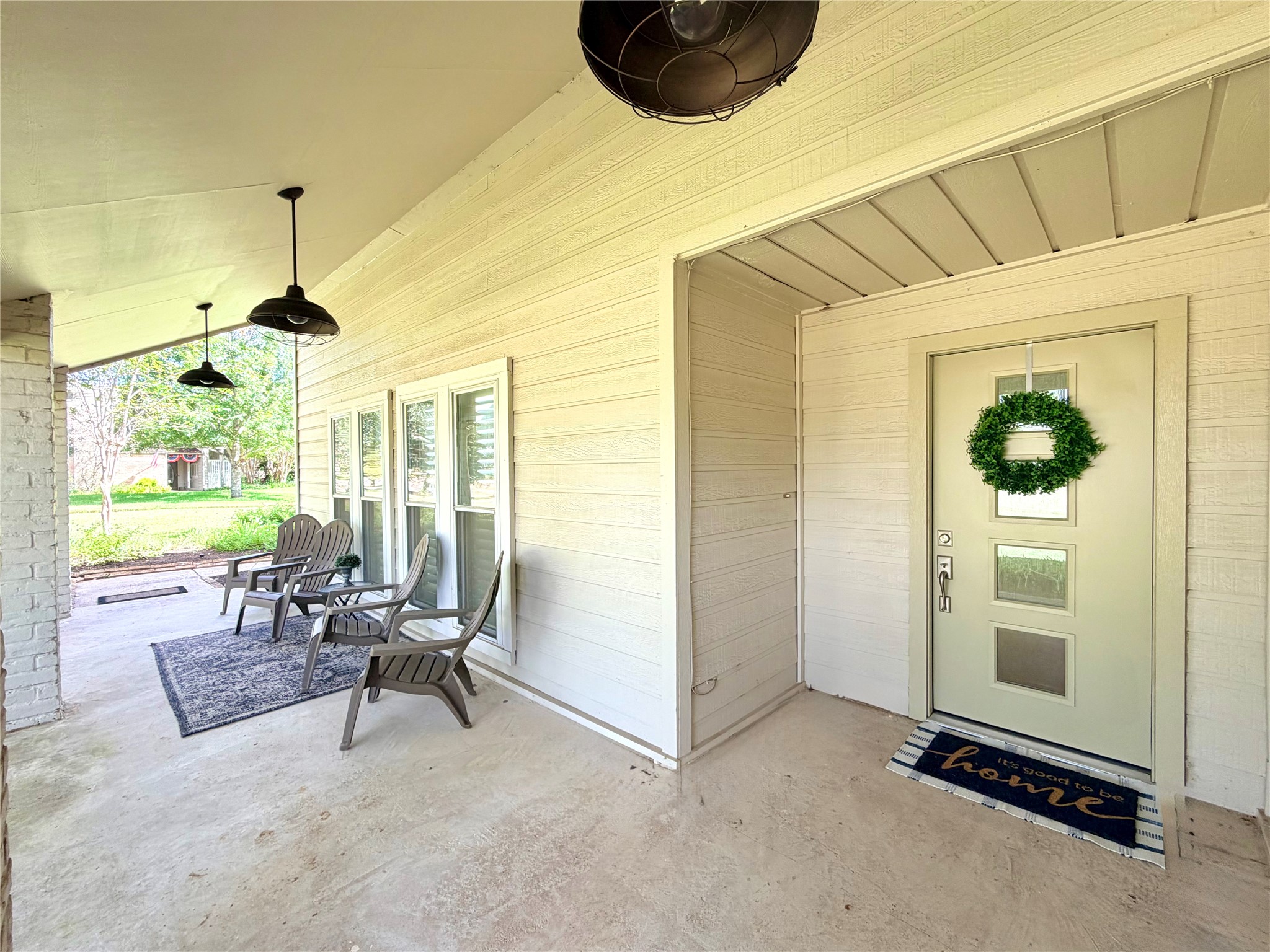 18127 Heaton Drive Property Photo 6