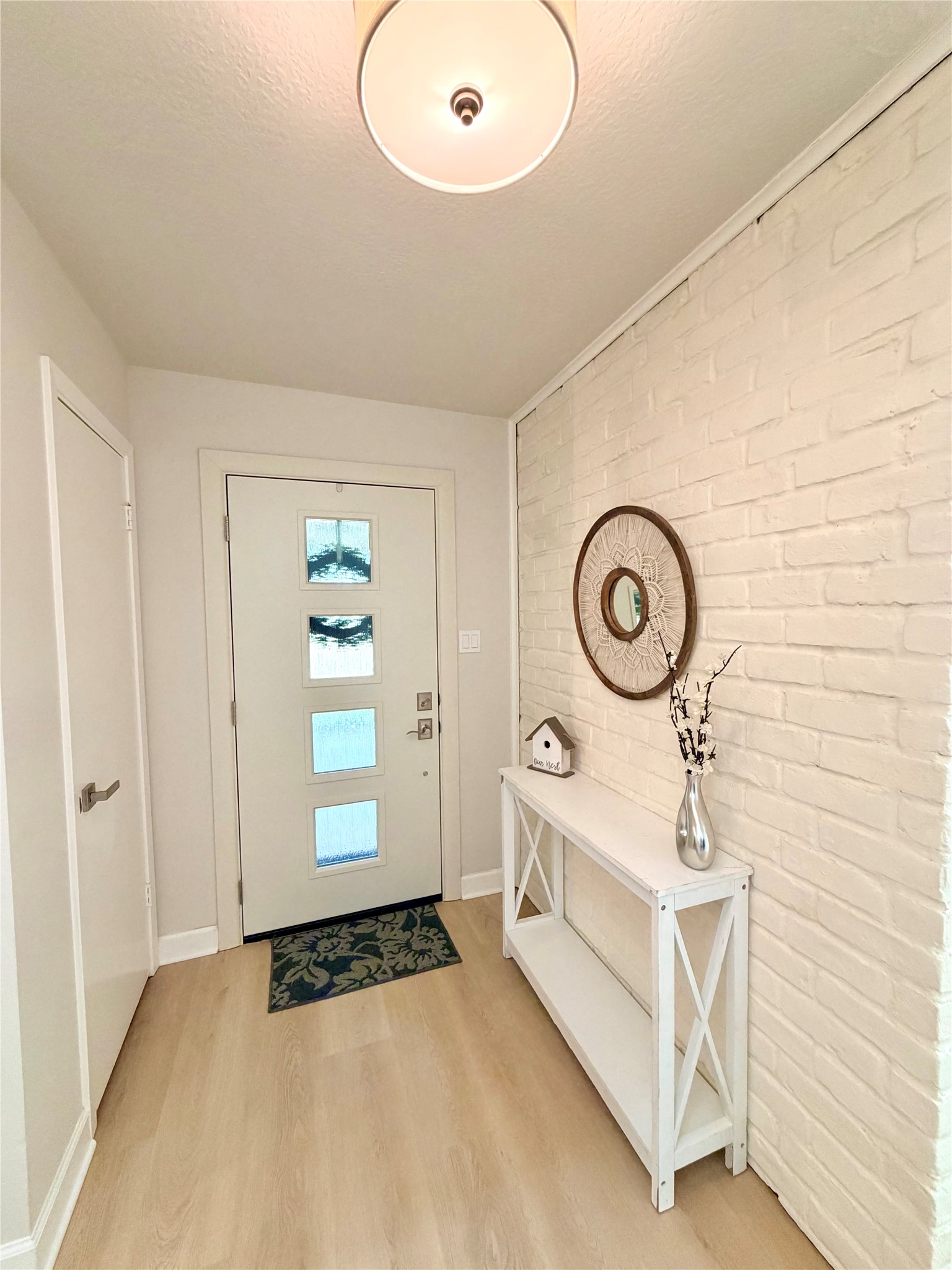 18127 Heaton Drive Property Photo 8