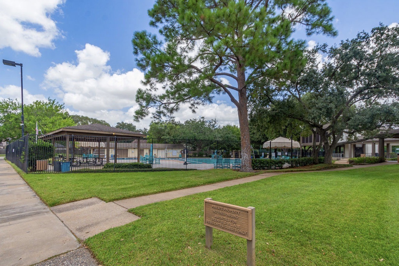 18127 Heaton Drive Property Photo 45