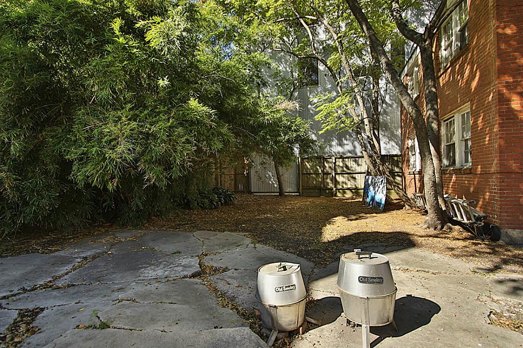 1843 Branard A Property Photo 21