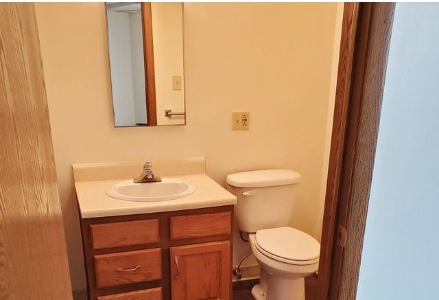 208 W State St Property Photo 12