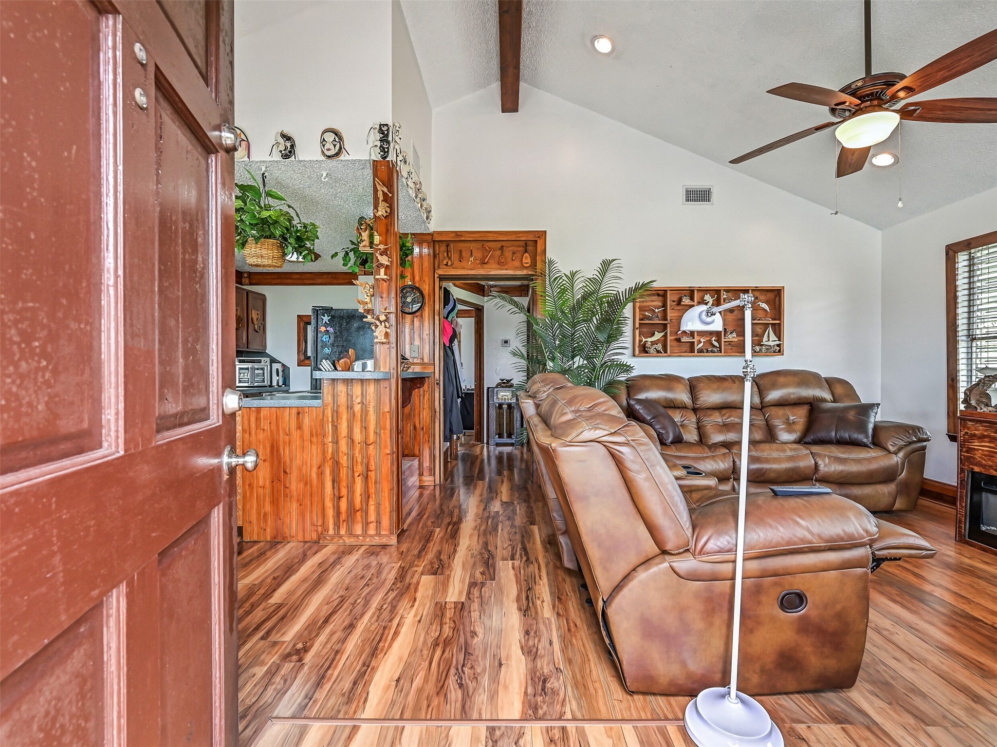 16510 Edward Teach Road Property Photo 2