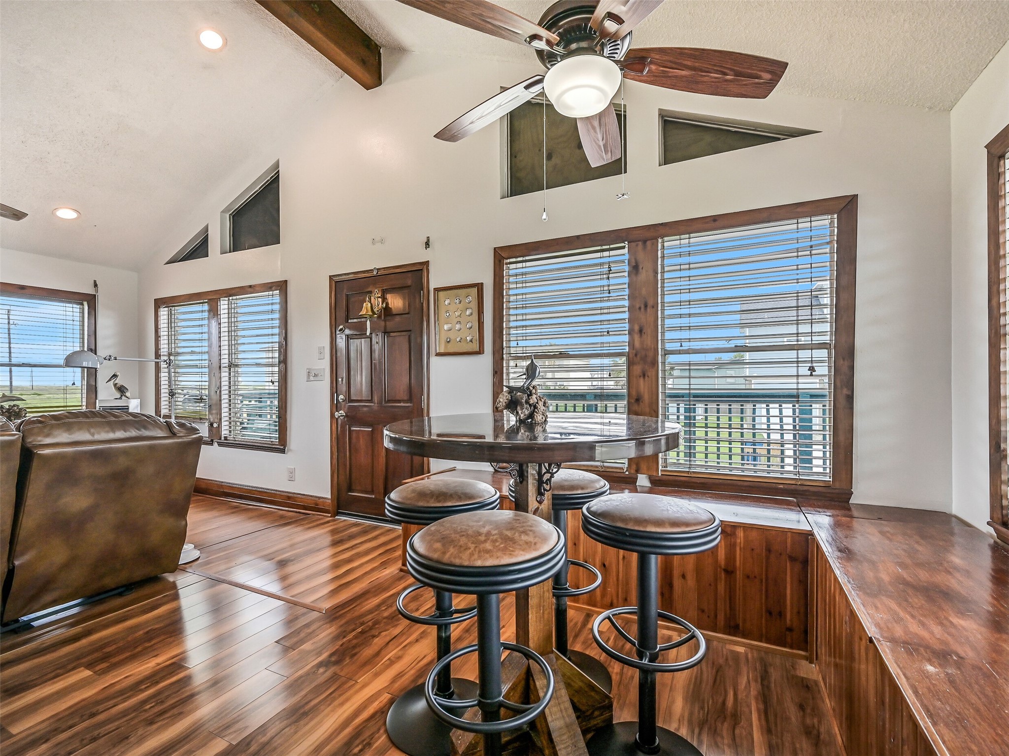16510 Edward Teach Road Property Photo 7