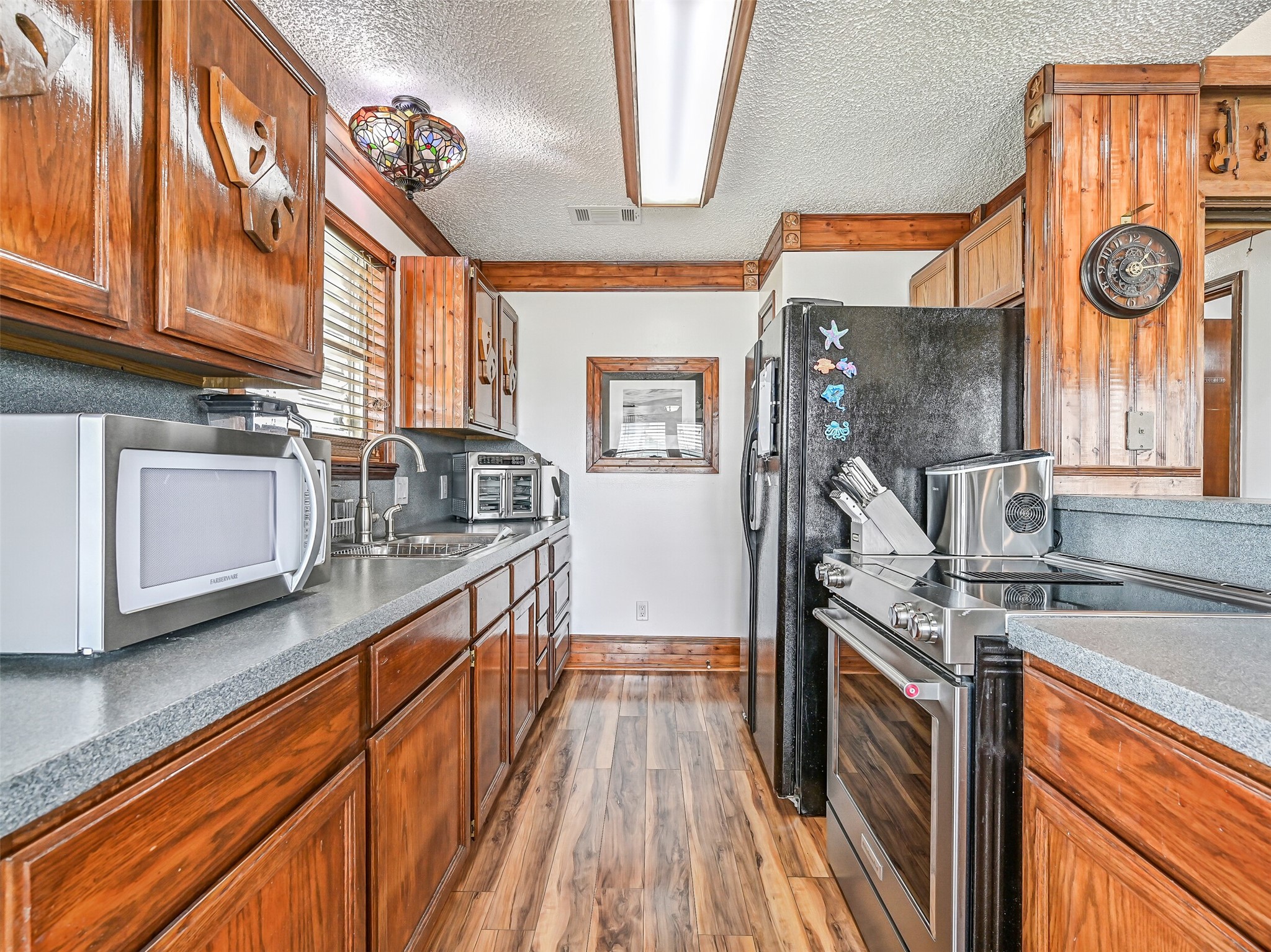 16510 Edward Teach Road Property Photo 9