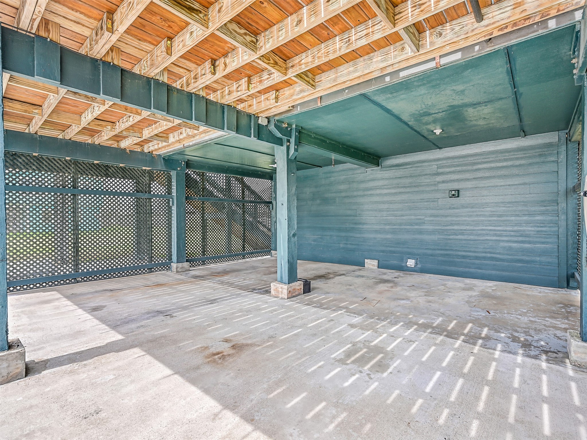 16510 Edward Teach Road Property Photo 24